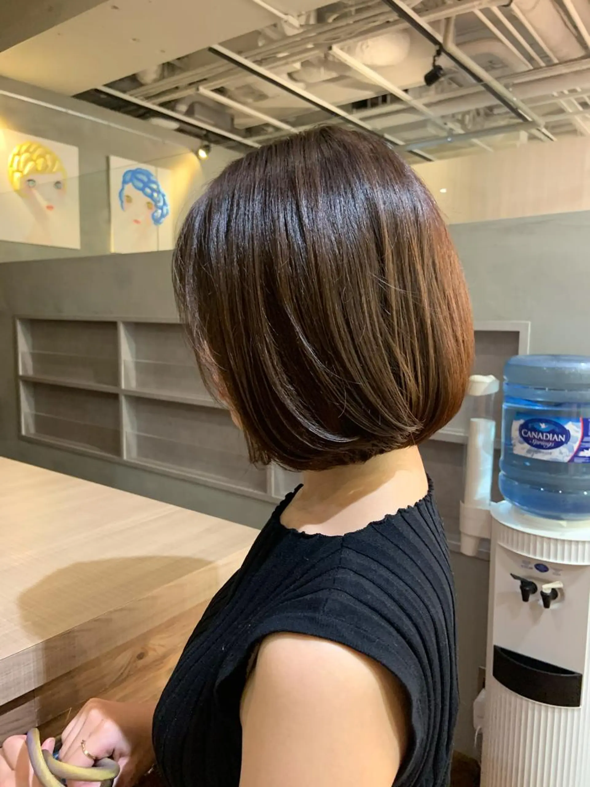 ショート ボブ 透明感カラー 大人グレージュ有村のヘアスタイル