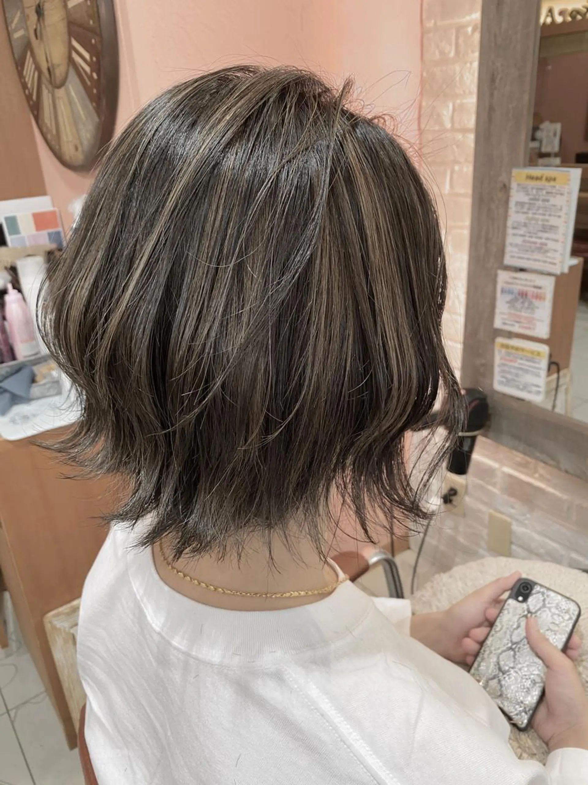 ミディアム カラー ミディアムパーマ ブリーチ ハイライトカラー インナーカラー ハイライト 増子 幹樹のヘアスタイル