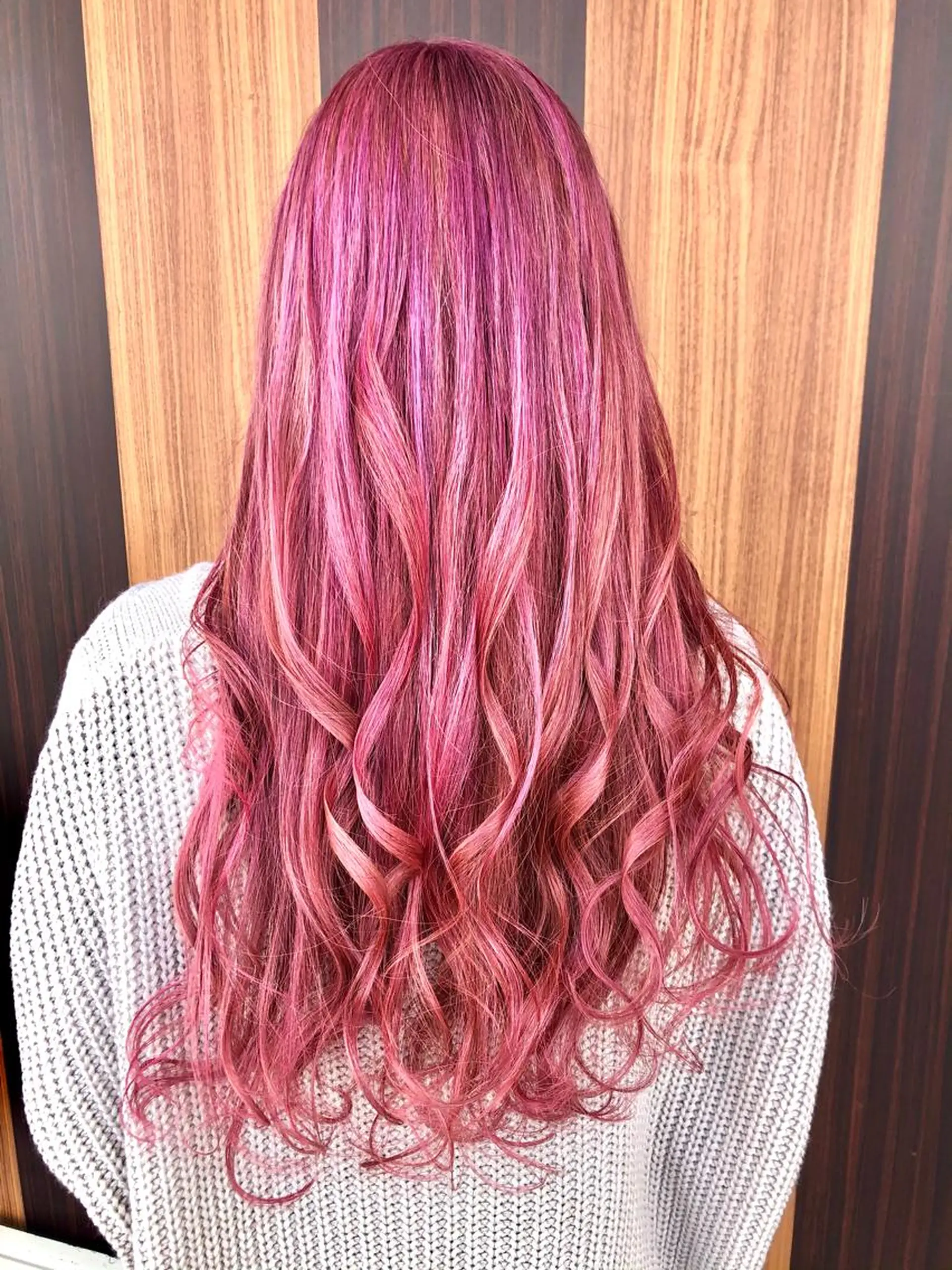 ロング カラー L'aube by luclu所属・笠谷 正之のヘアスタイル