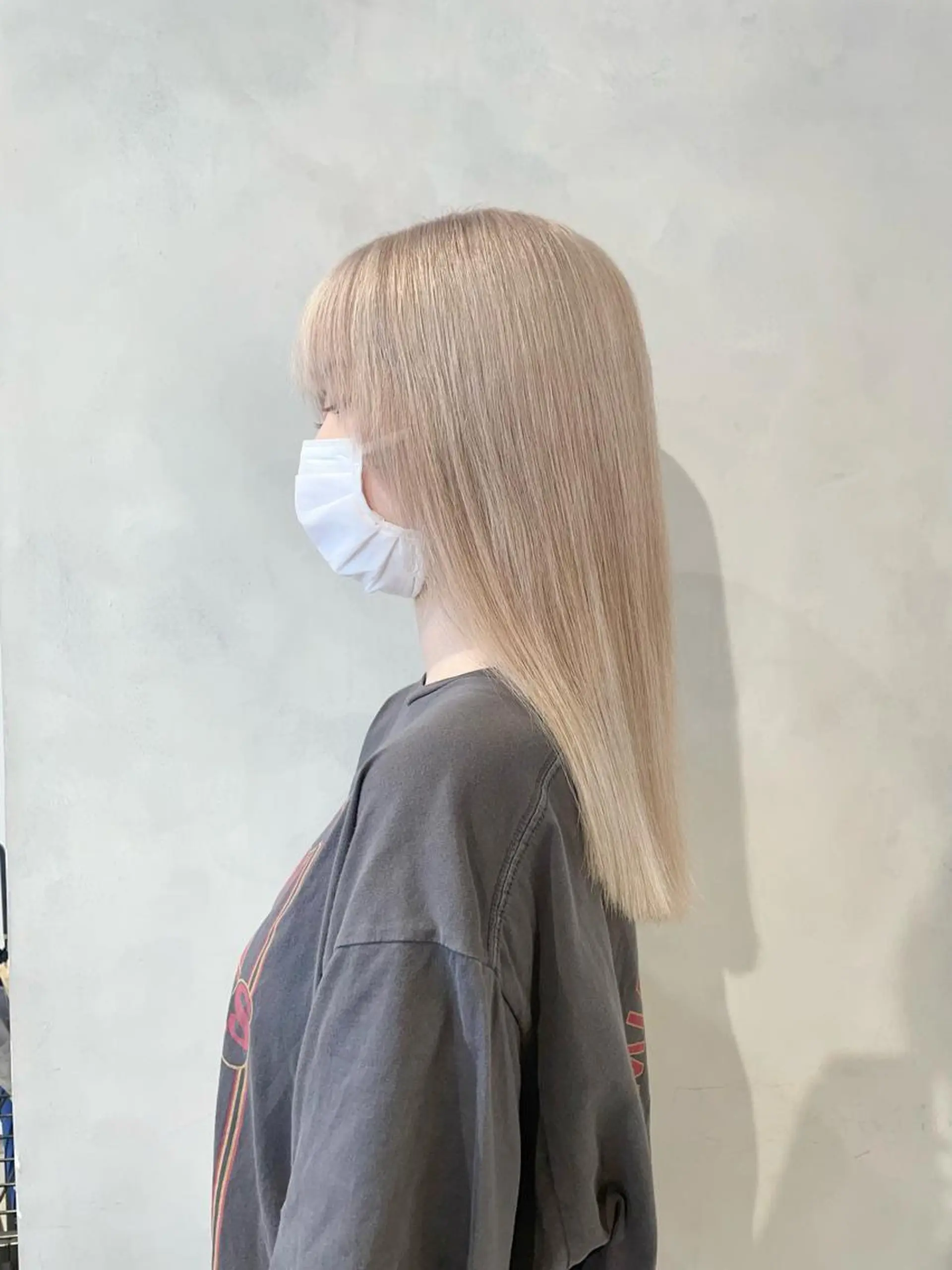 ロング カラー ベージュカラー ホワイトベージュ meme原宿所属・ブロンド・ハイトーン ／遠藤将太のヘアスタイル