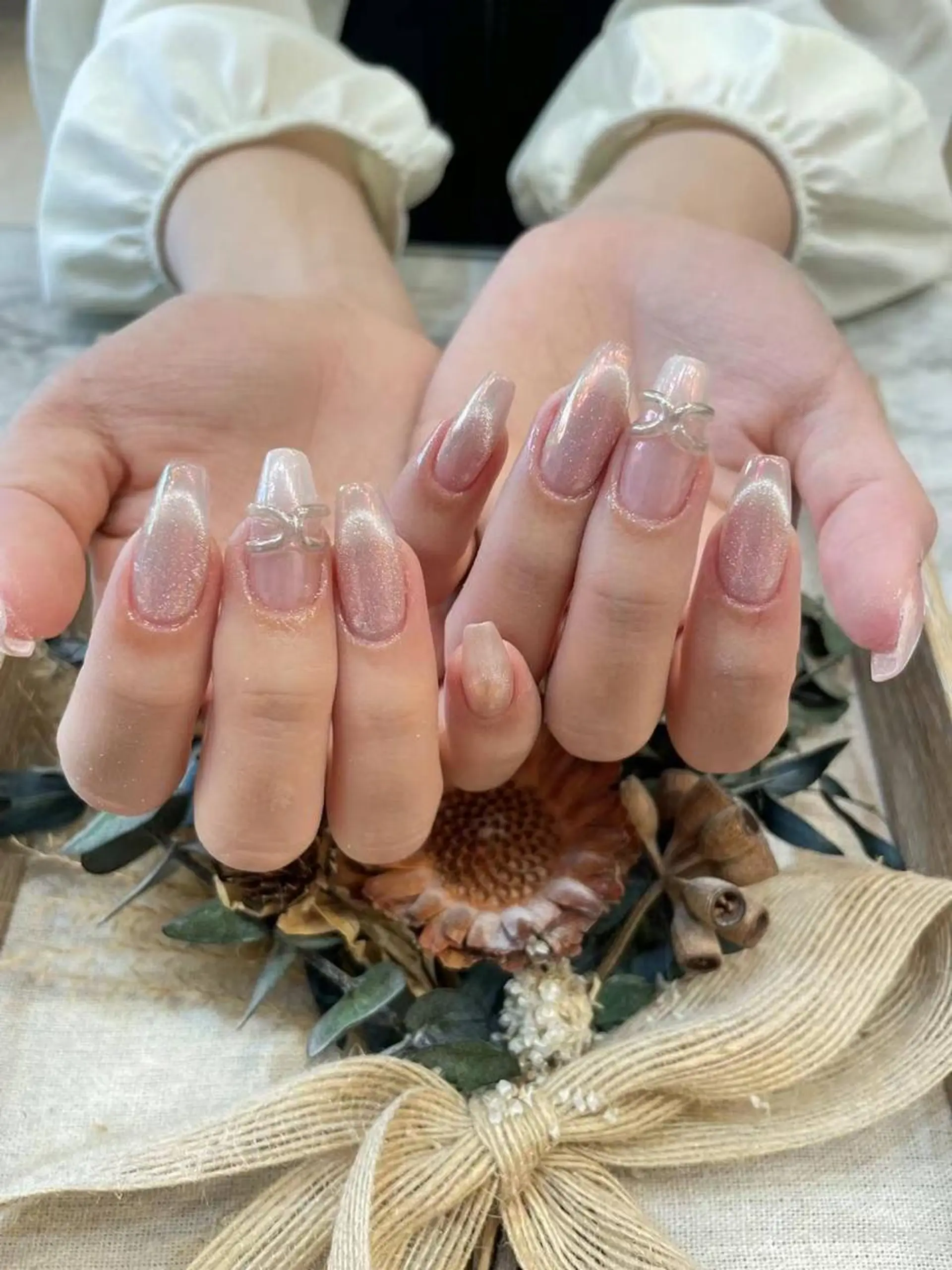ネイル フレンチネイル マグネットネイル Babarla Nailのネイルデザイン