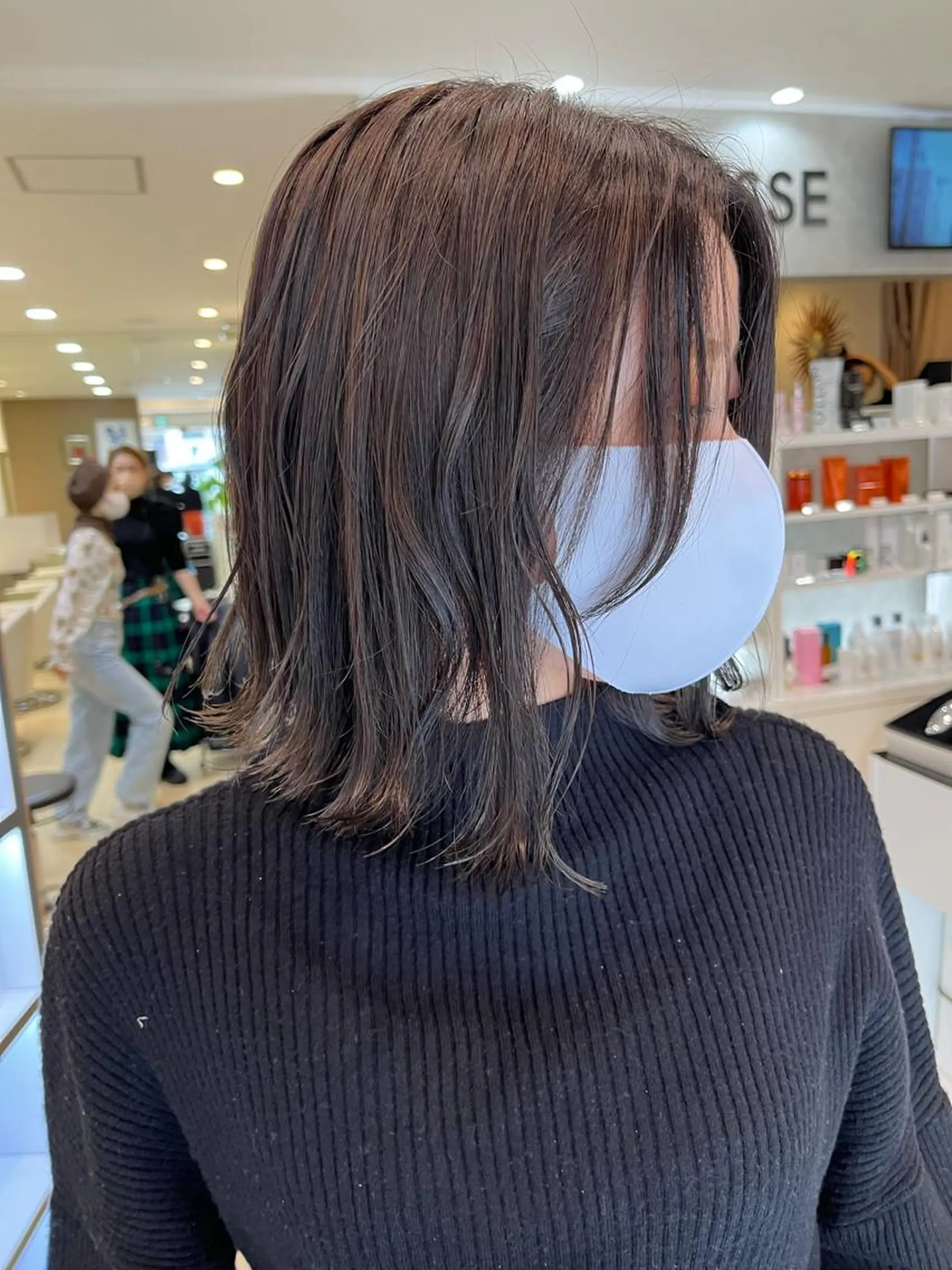 ミディアム 切りっぱなしボブ ボブ カット ヘアカラー トリートメント 西新/siohair 似合わせ/石尾刻矢のヘアスタイル