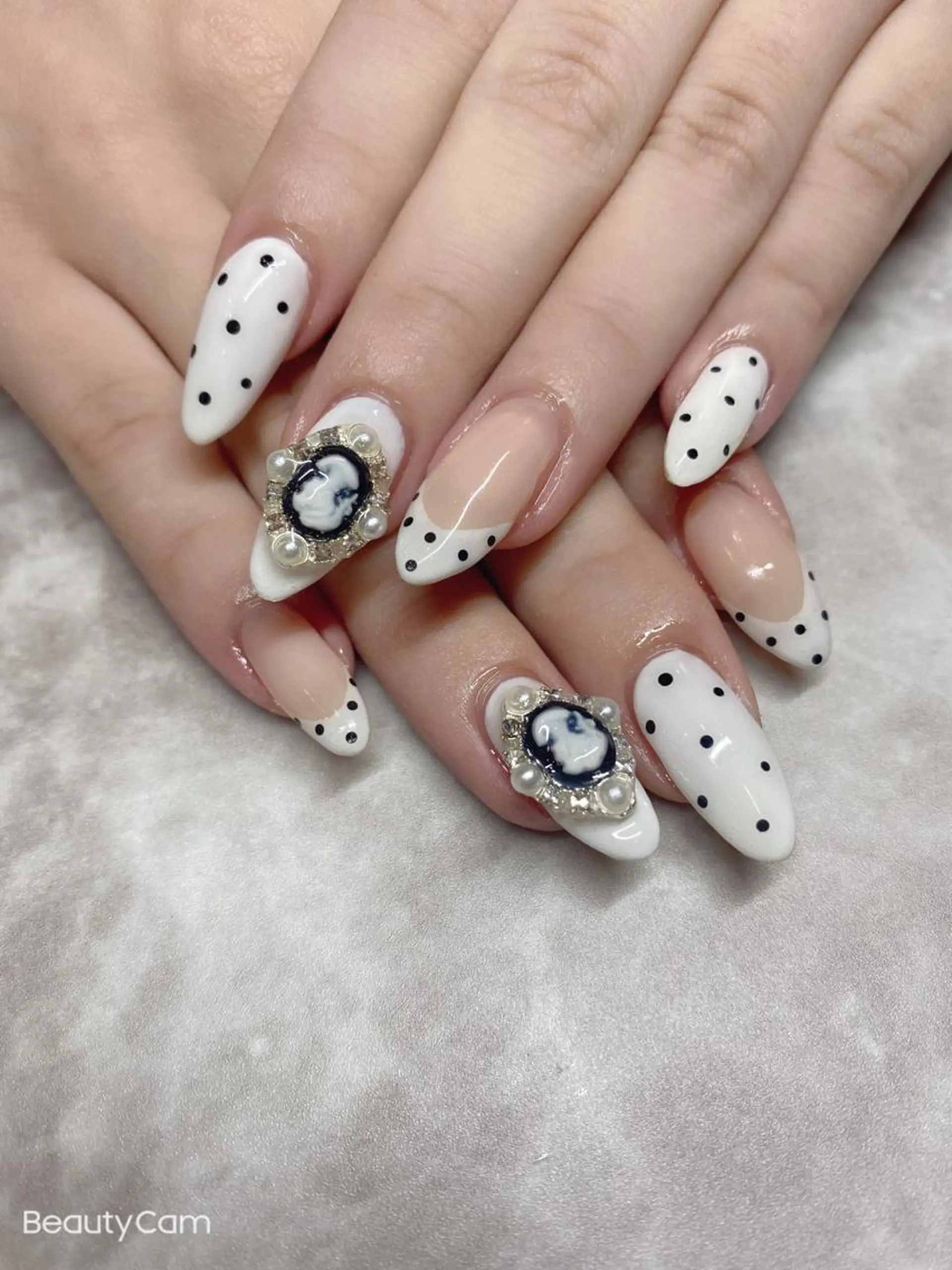 ネイル ハンドネイル Piacere所属・Piacere 絵美のネイルデザイン