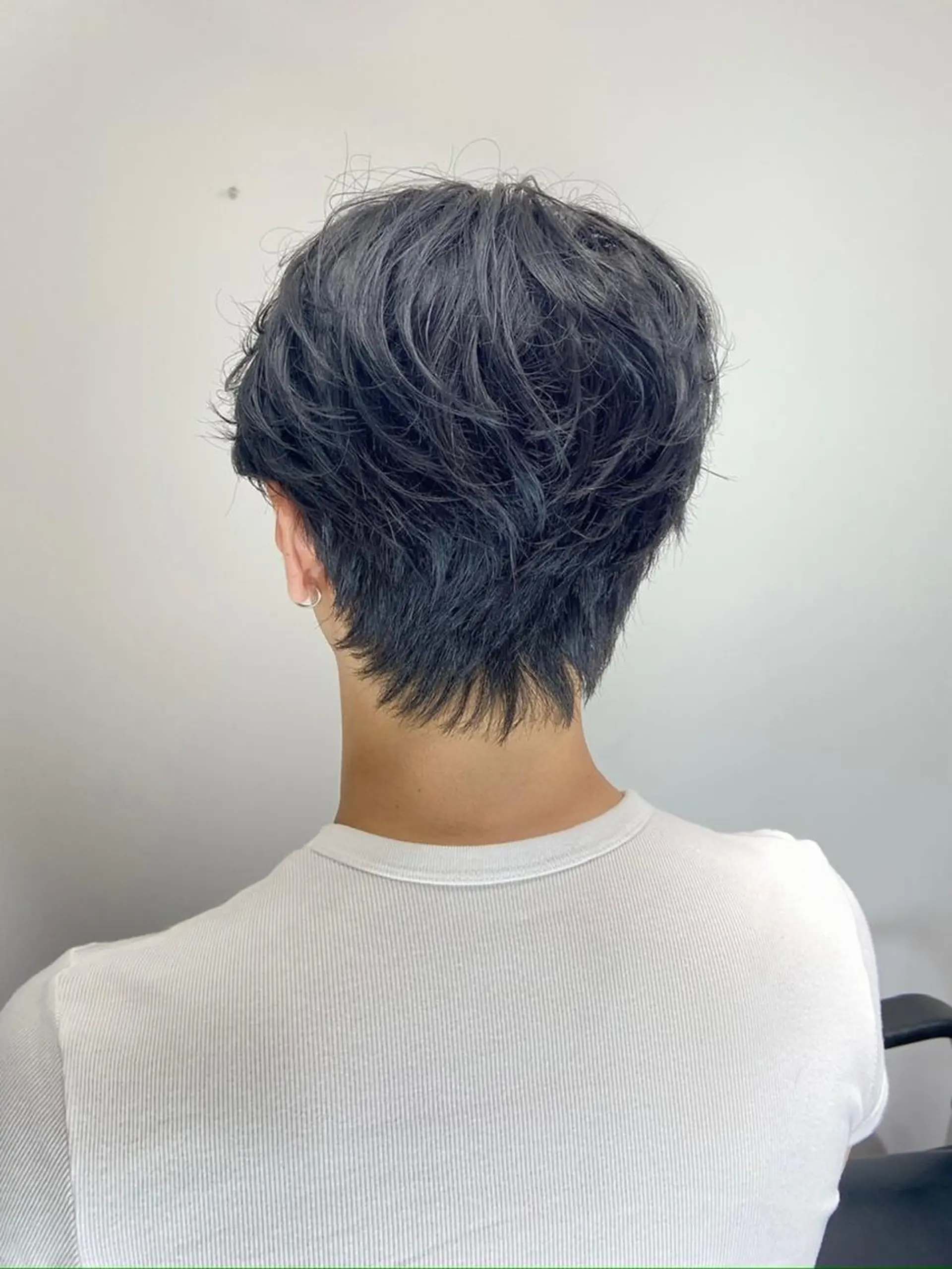 ショート メンズ パーマ メンズ/フェザー ショート/isseyのヘアスタイル