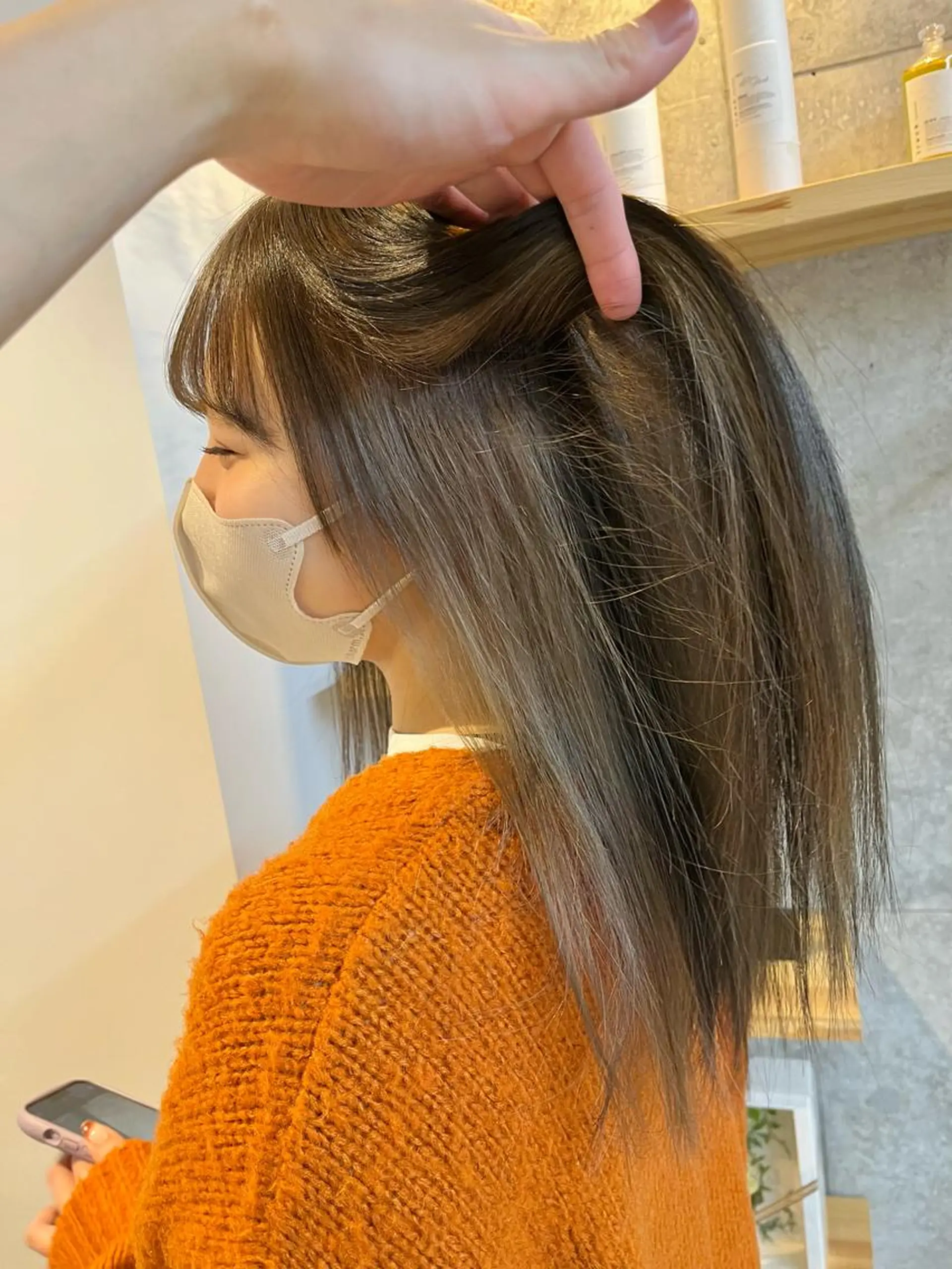ロング カラー ブリーチ ケアブリーチ ダブルカラー イヤリングカラー ハイライトカラー ハイトーンカラ ー/小川のヘアスタイル