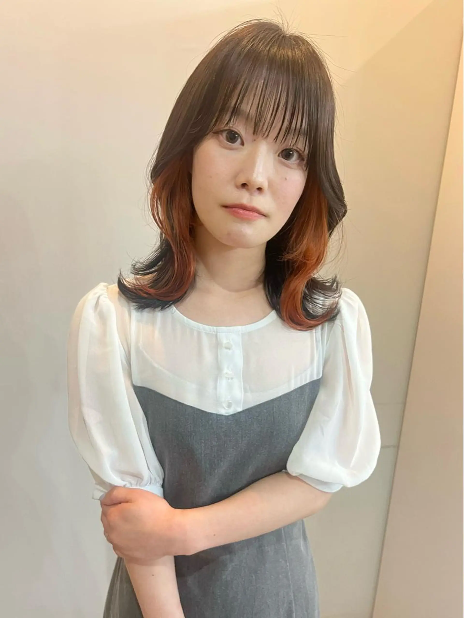 カラー インナーカラー オレンジ ヘアカラー 切りっぱなしボブ/ ブリーチカラー/大塚のヘアスタイル