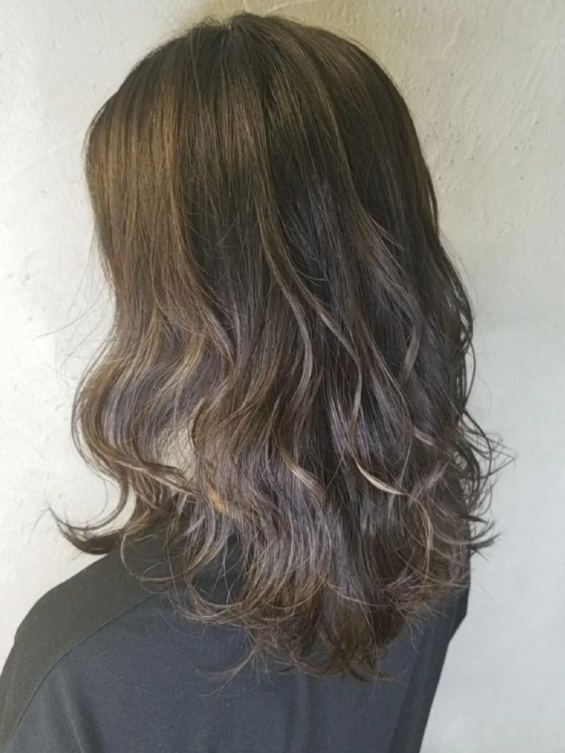 セミロング カラー ヘアアレンジ アディクシーカラー アッシュ アッシュブラウン アッシュグレー アッシュグレージュ フルール所属・🌟透明感カラー 🌟SAITO🌟のヘアスタイル