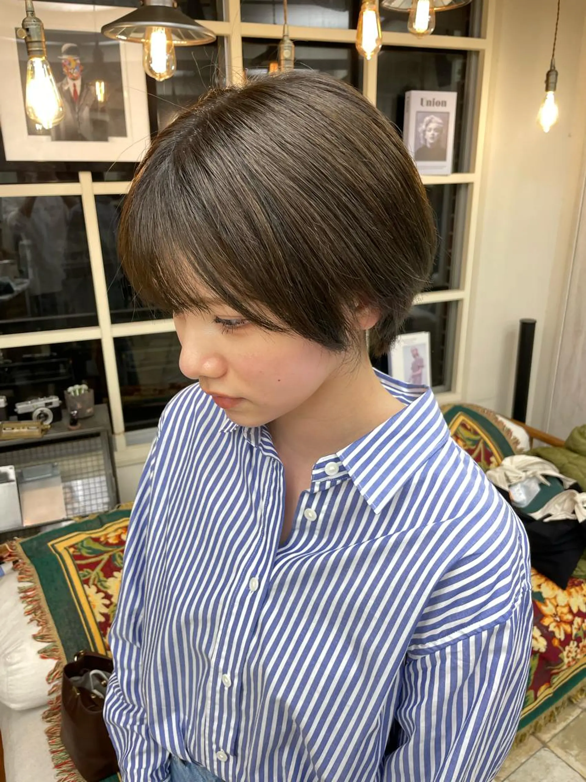 ショート カラー ネイル マツエク・マツパ アイブロウ ヘアカラー ⭐ハイトーンブリーチ ミルクティーピンクのヘアスタイル