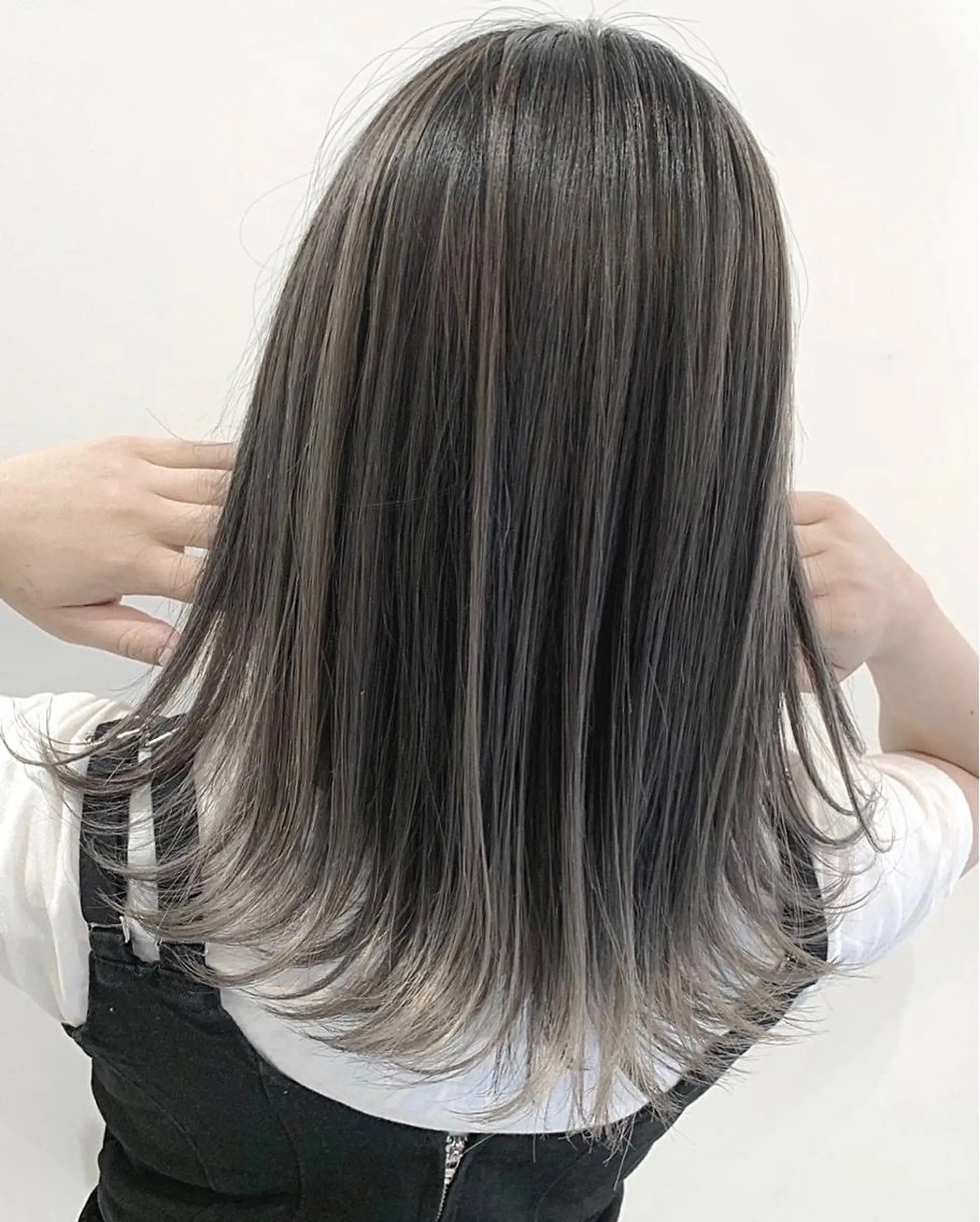 ミディアム カラー パーマ ヘアアレンジ 【公式】amble luxe池袋東口💛のヘアスタイル