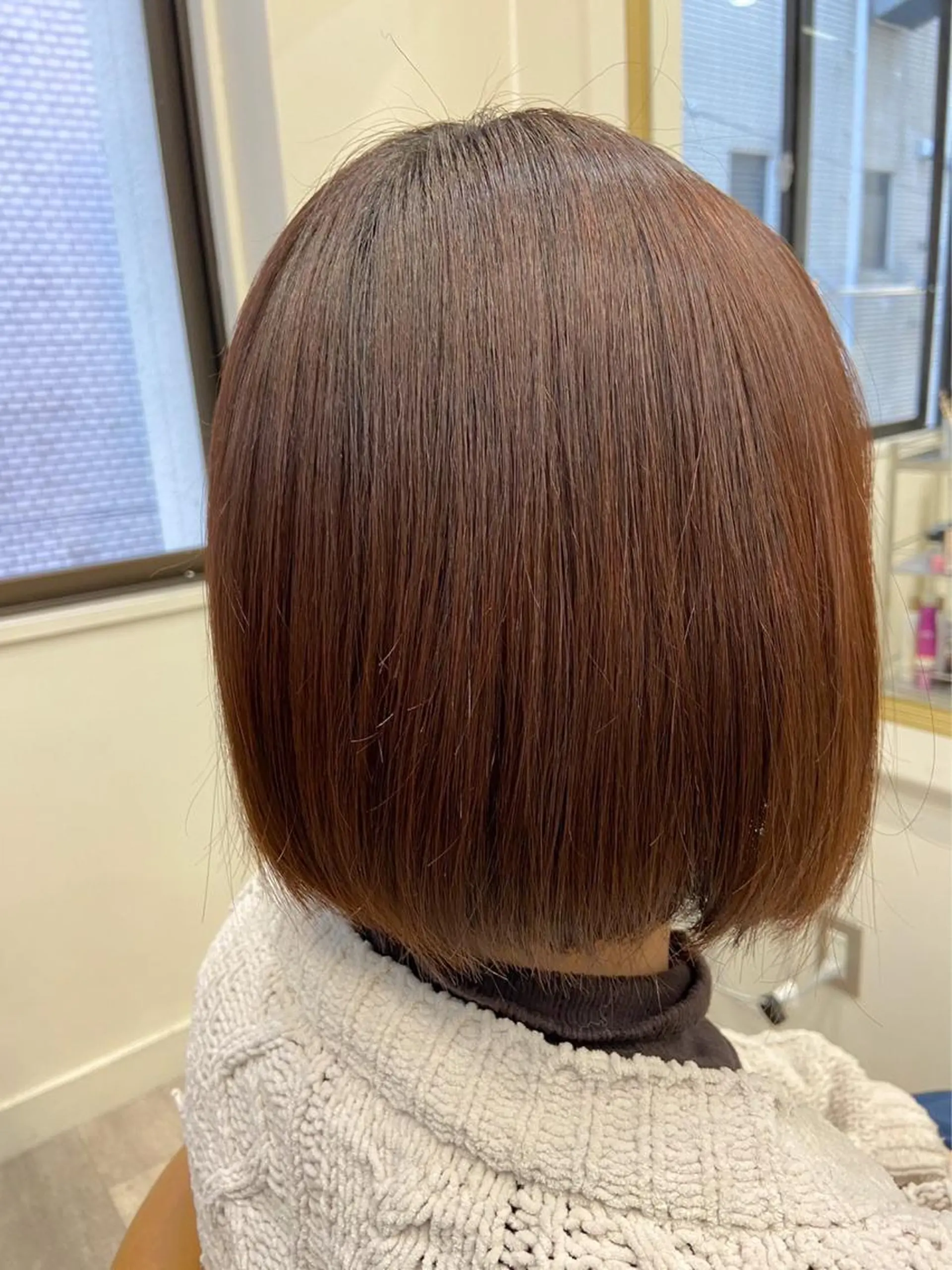 ショート mugelca e'n所属・ワタナベ リリコのヘアスタイル