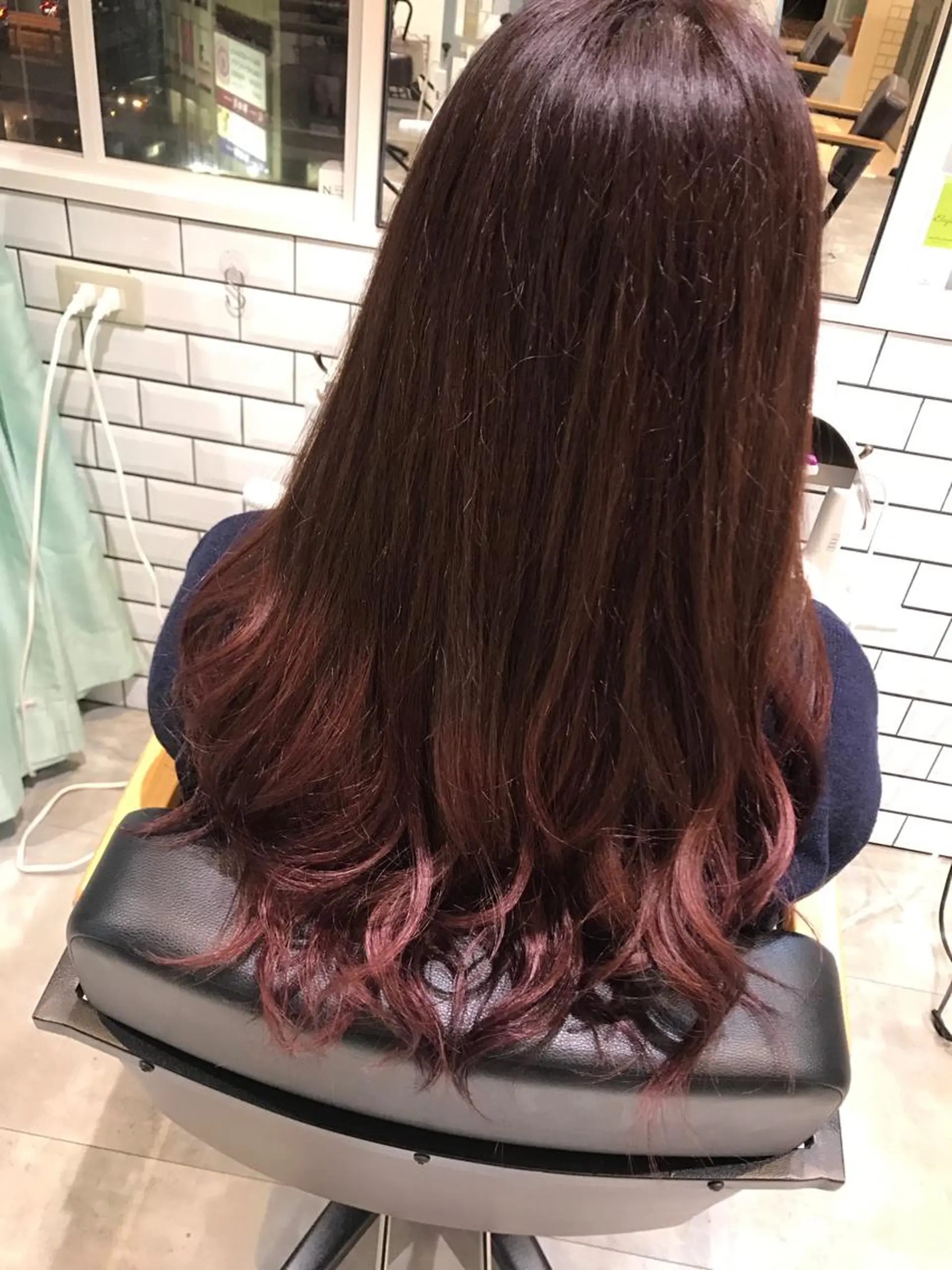 ロング カラー ヤマナカ エリカのヘアスタイル