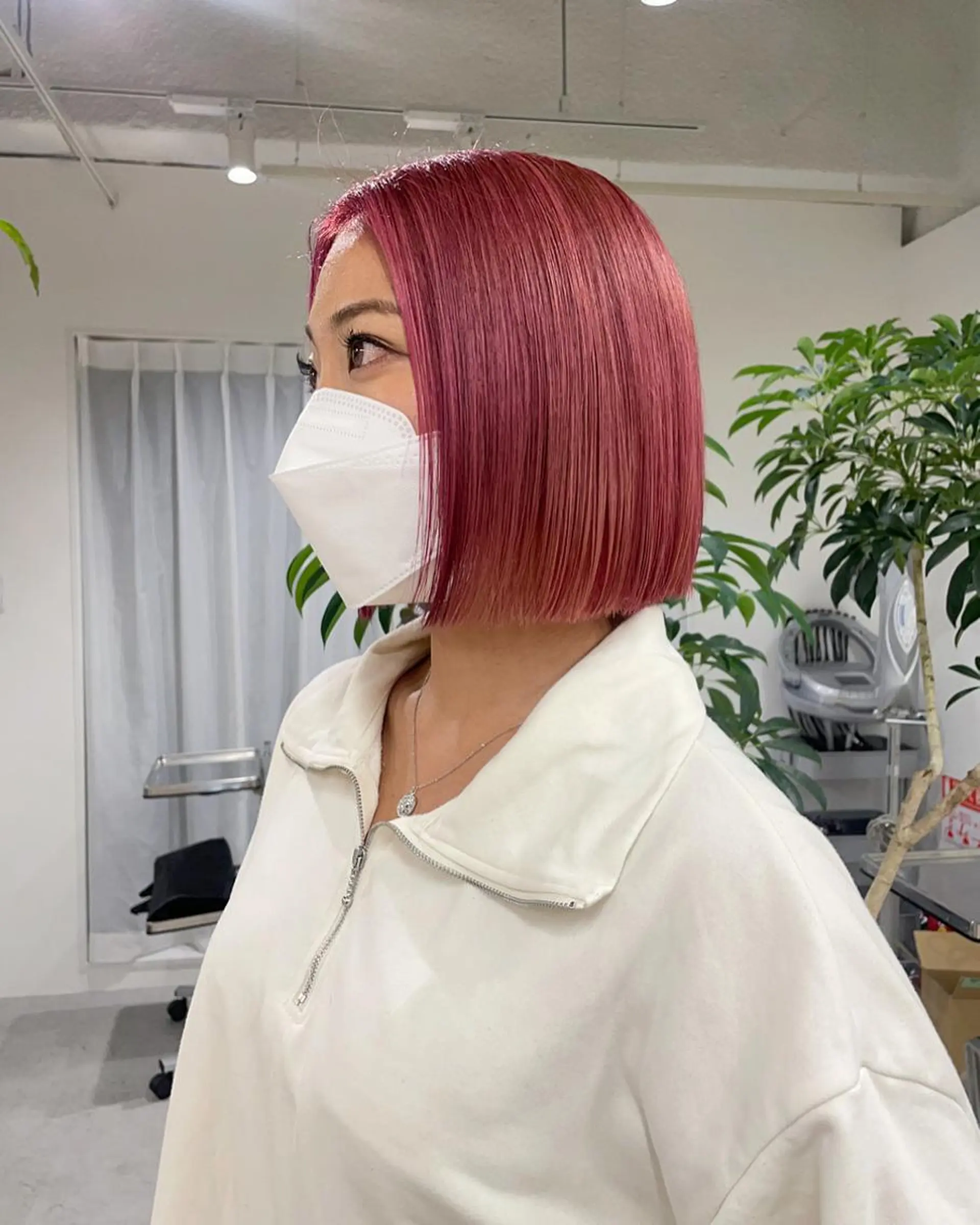 ショート ヘアカラー 透明カラー/レイヤー misaki °*のヘアスタイル