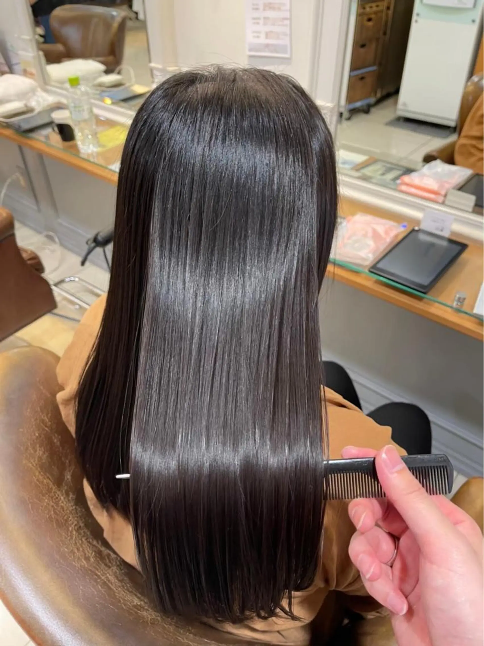 セミロング 髪質改善 縮毛矯正 トリートメント Lomalia moekaのヘアスタイル