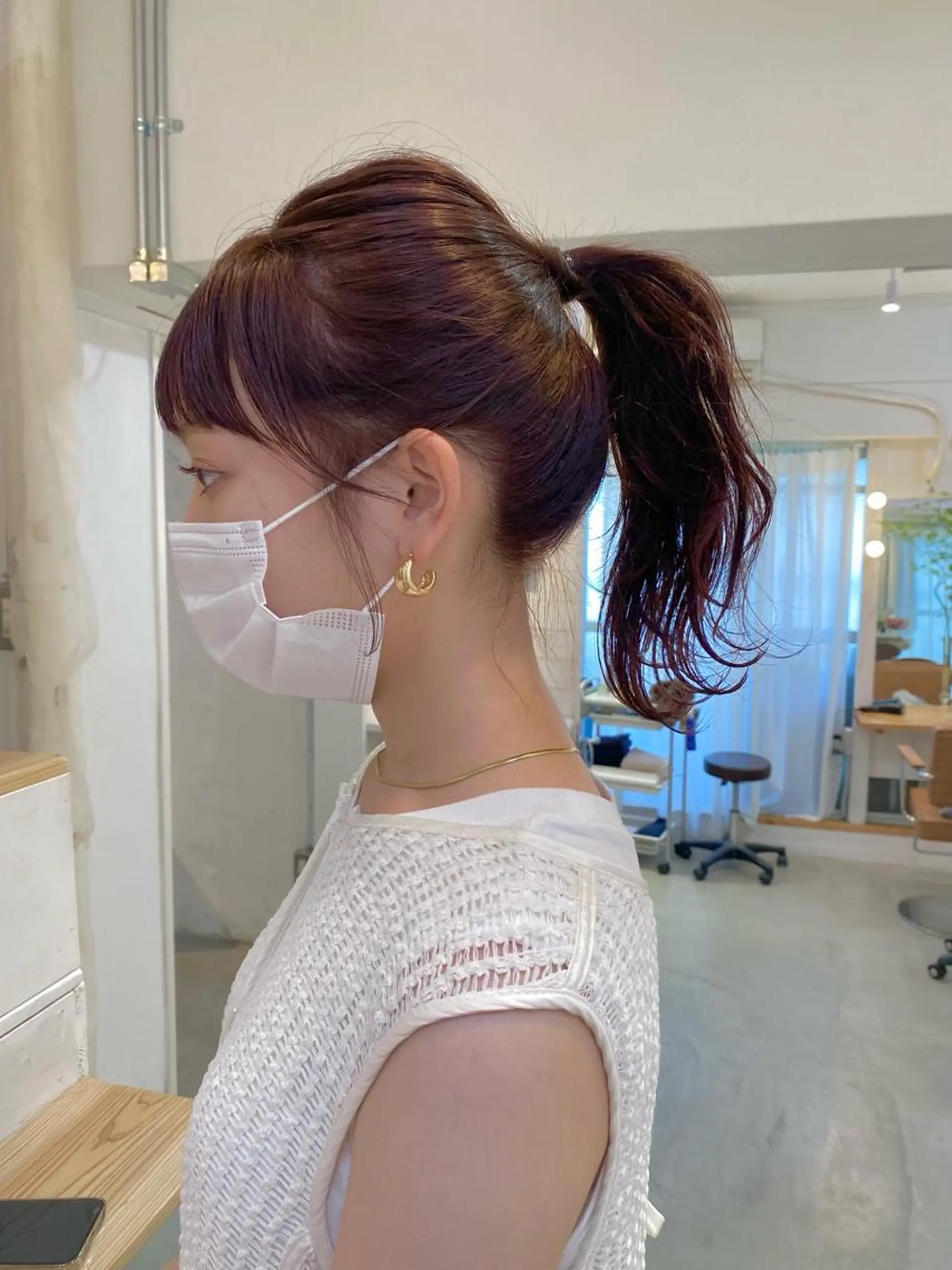 ロング カラー ヘアアレンジ ブリーチ ブリーチなしカラー ピンクカラー ブリーチなしカラー レイヤーカットのヘアスタイル