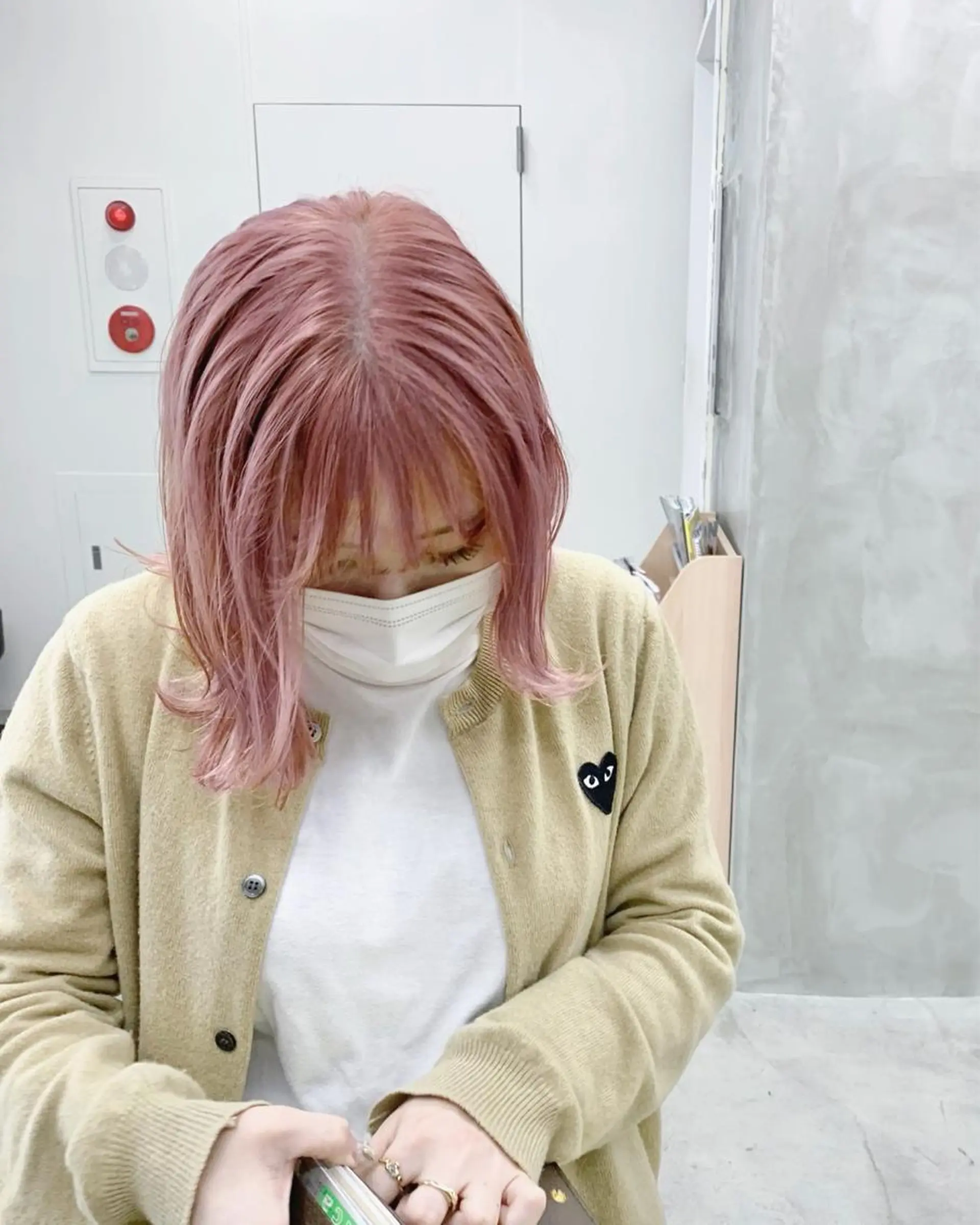 ミディアム カラー ブームボックス所属・🐝ハイトーンカラー hachi🐝のヘアスタイル