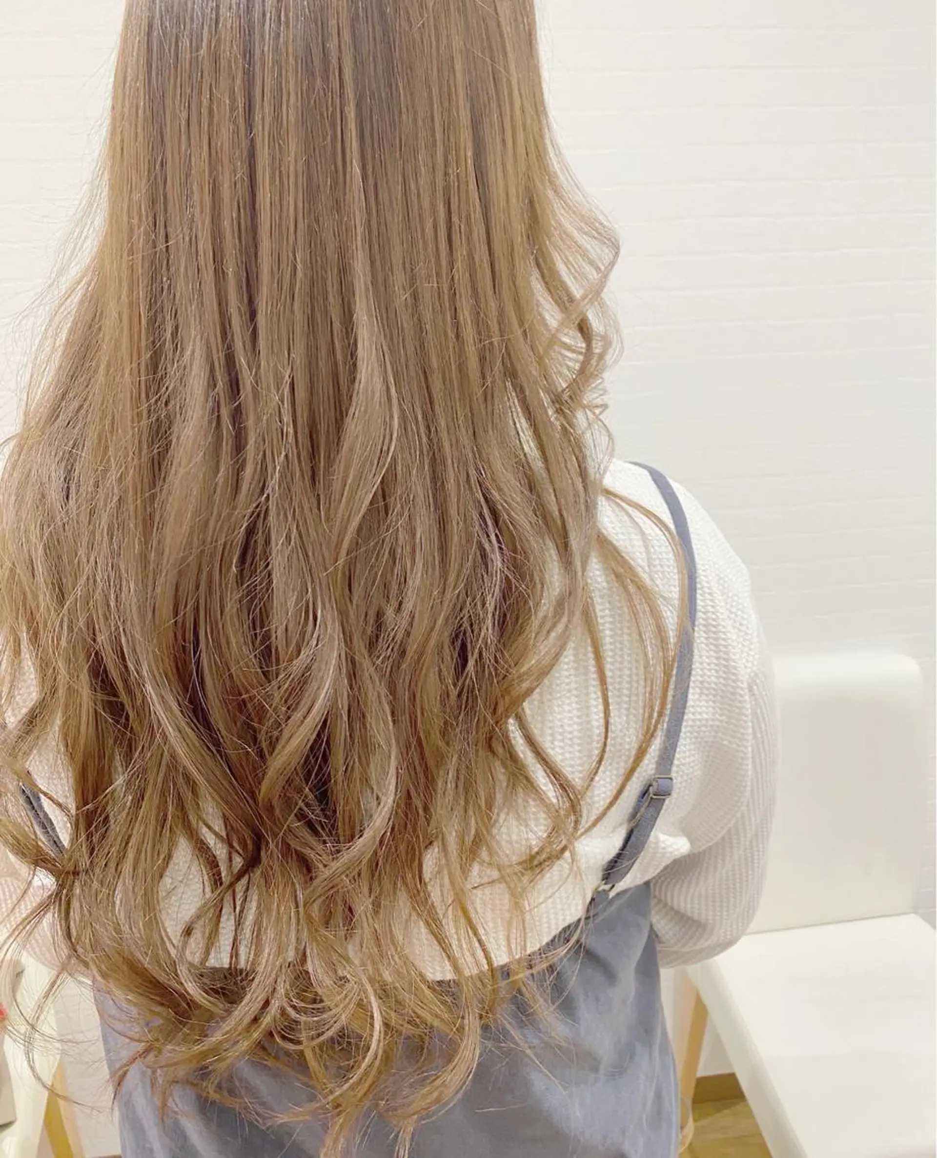 カラー ネイビーカラー GRANLUSSO 〜グランルッソ駅前店所属・木口 嘉美のヘアスタイル