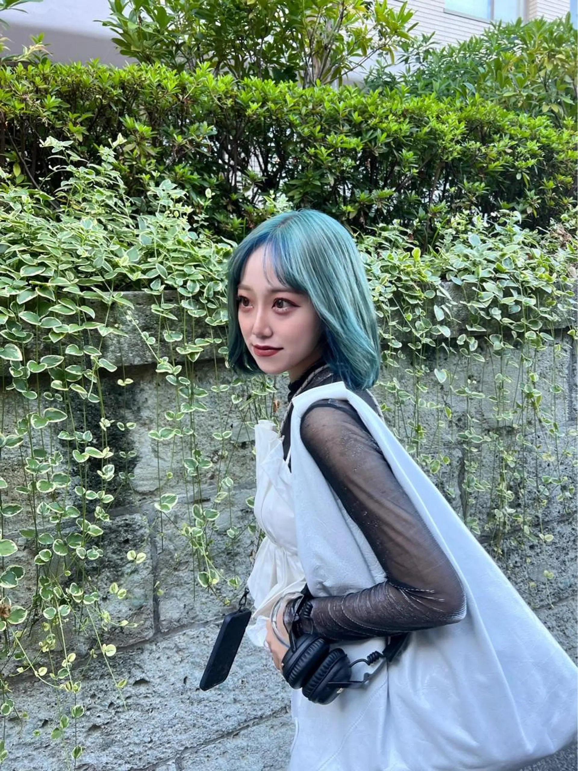 ミディアム カラー 小顔カット 佐藤 嶺のヘアスタイル