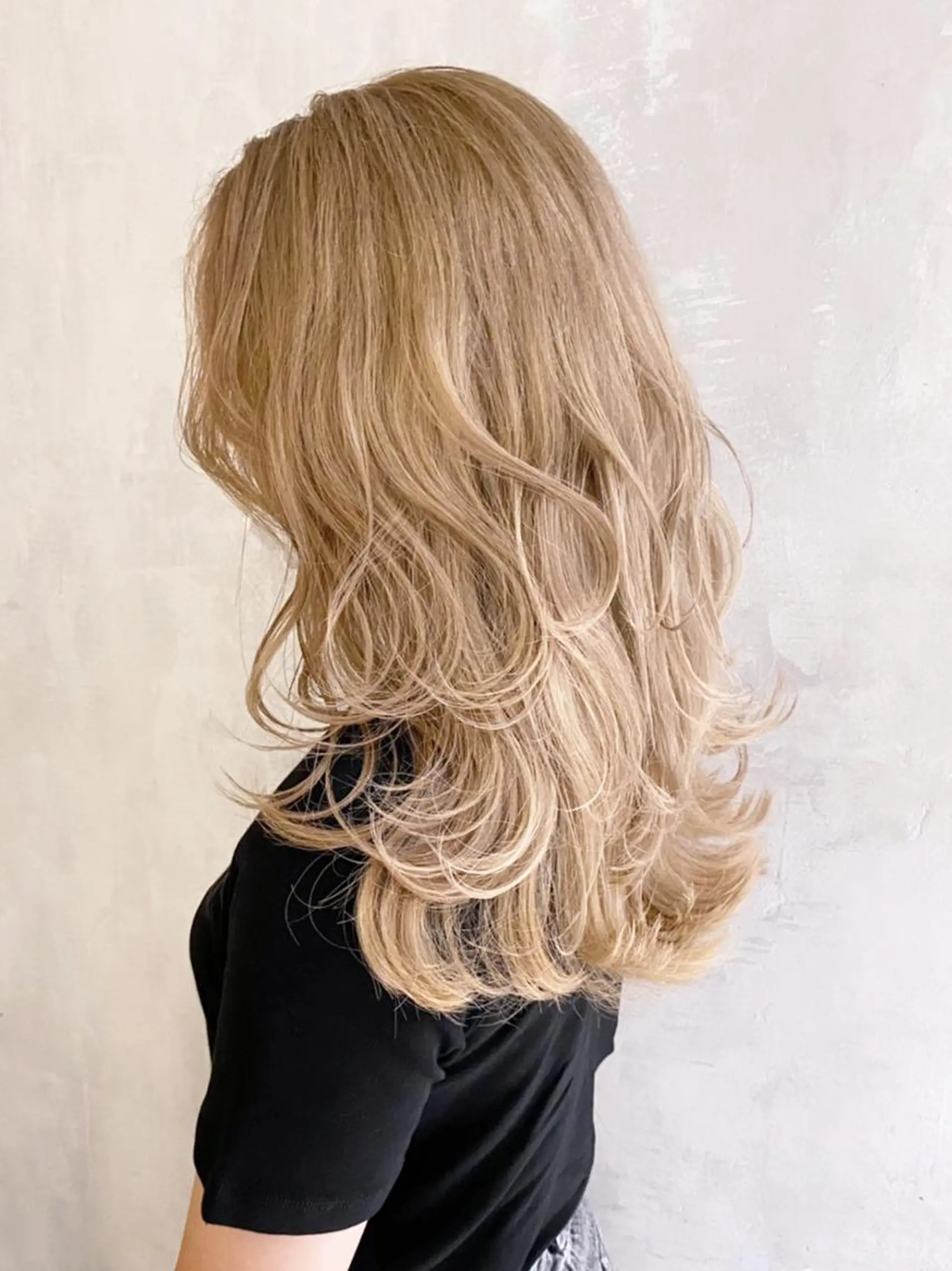 セミロング ヘアアレンジ カラー パーマ ベージュカラー レイヤーカット ITbyALBUM 松戸のヘアスタイル