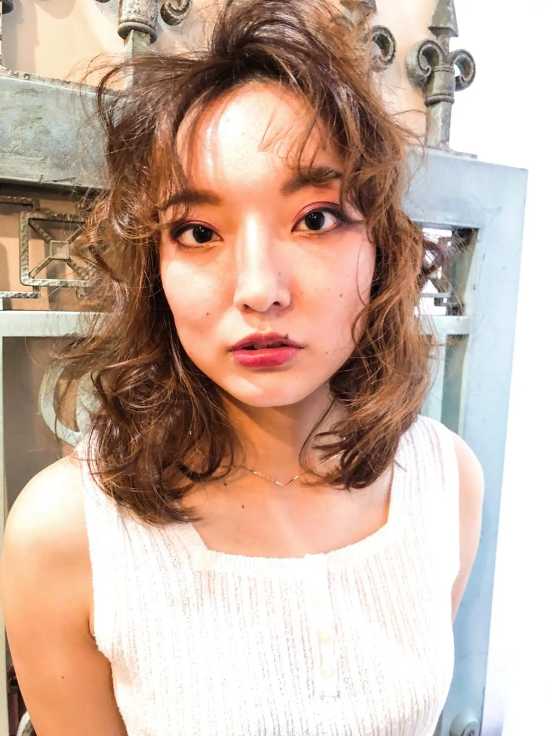 セミロング カラー パーマ ヘアアレンジ メンズ ローズカラー トリートメント 表参道Lise おおいしおりのヘアスタイル