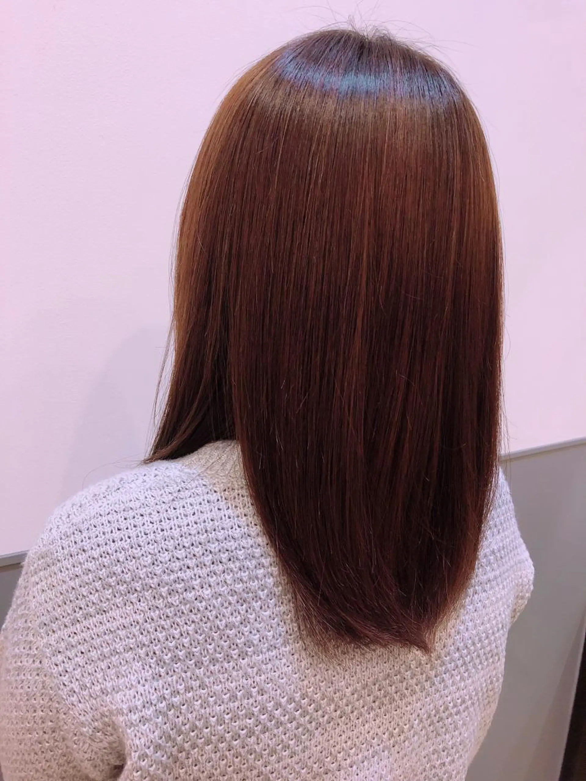 ミディアム カラー XXXY'S Color Flip所属・小宮 真理奈のヘアスタイル