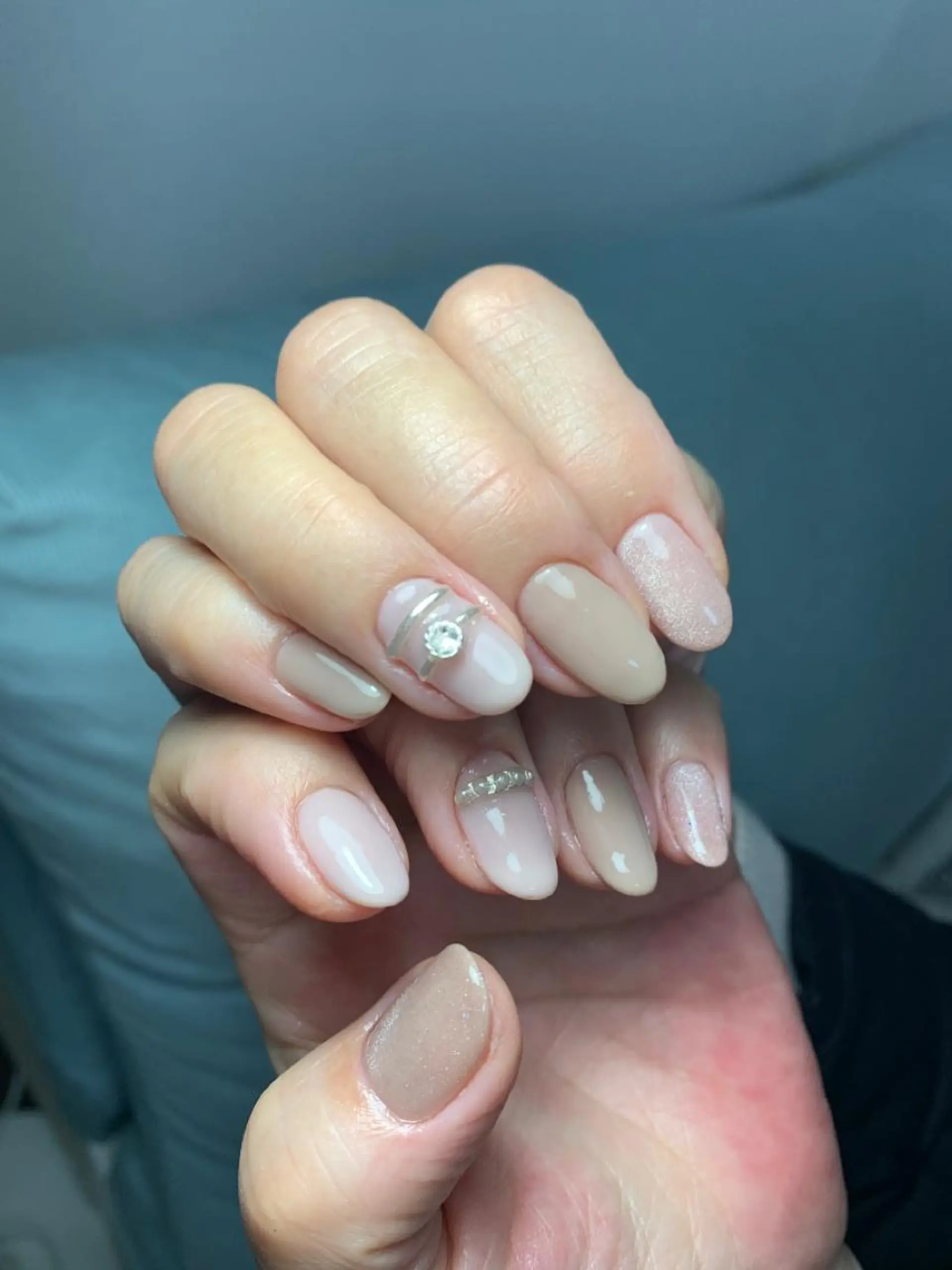 ネイル ハンドネイル 手塚 里奈のネイルデザイン