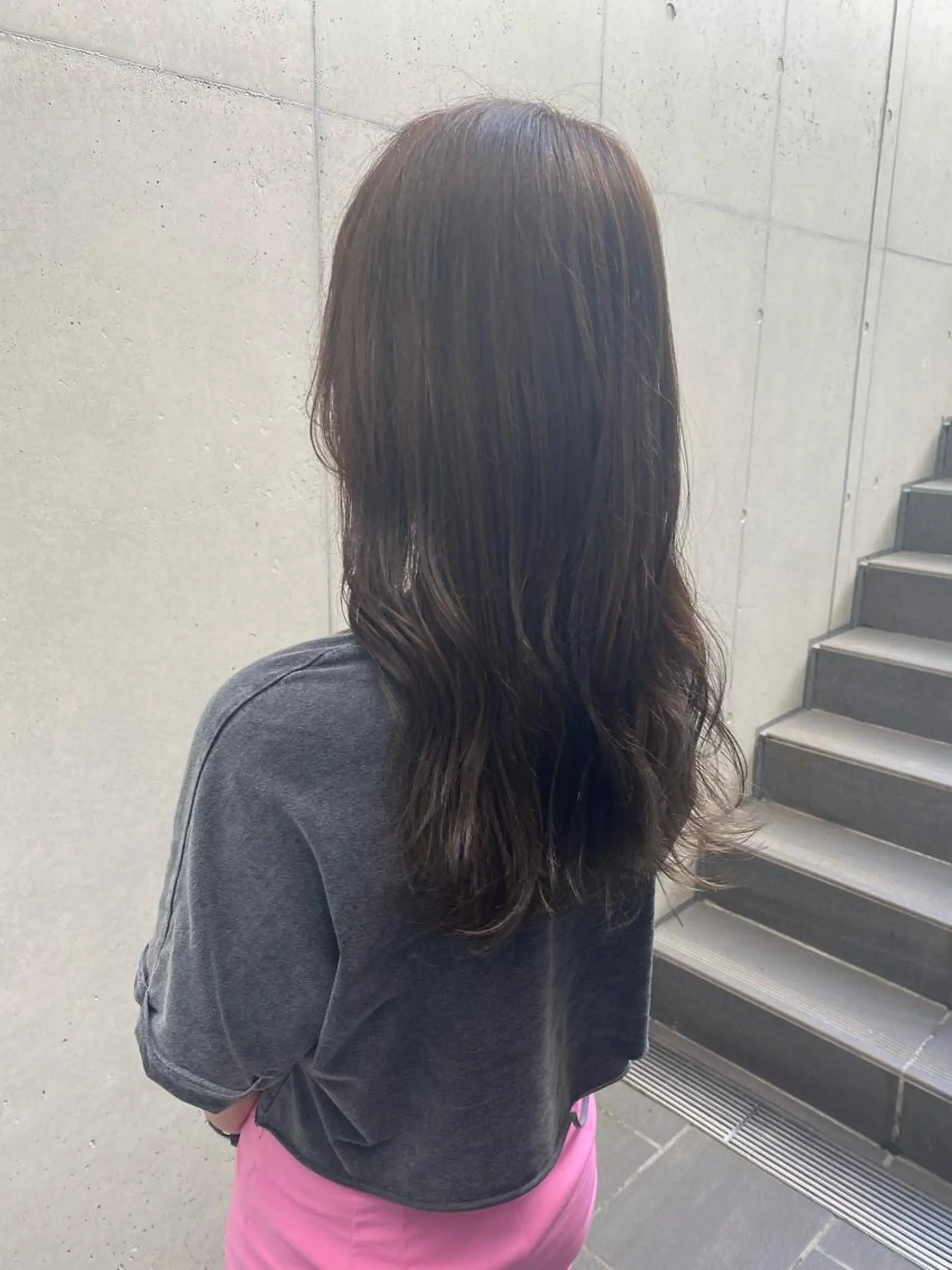 セミロング カラー ベージュカラー オリーブベージュ カット ヘアカラー トリートメント ✨透明感カラー✨ 🦖佐々木未来🦕のヘアスタイル