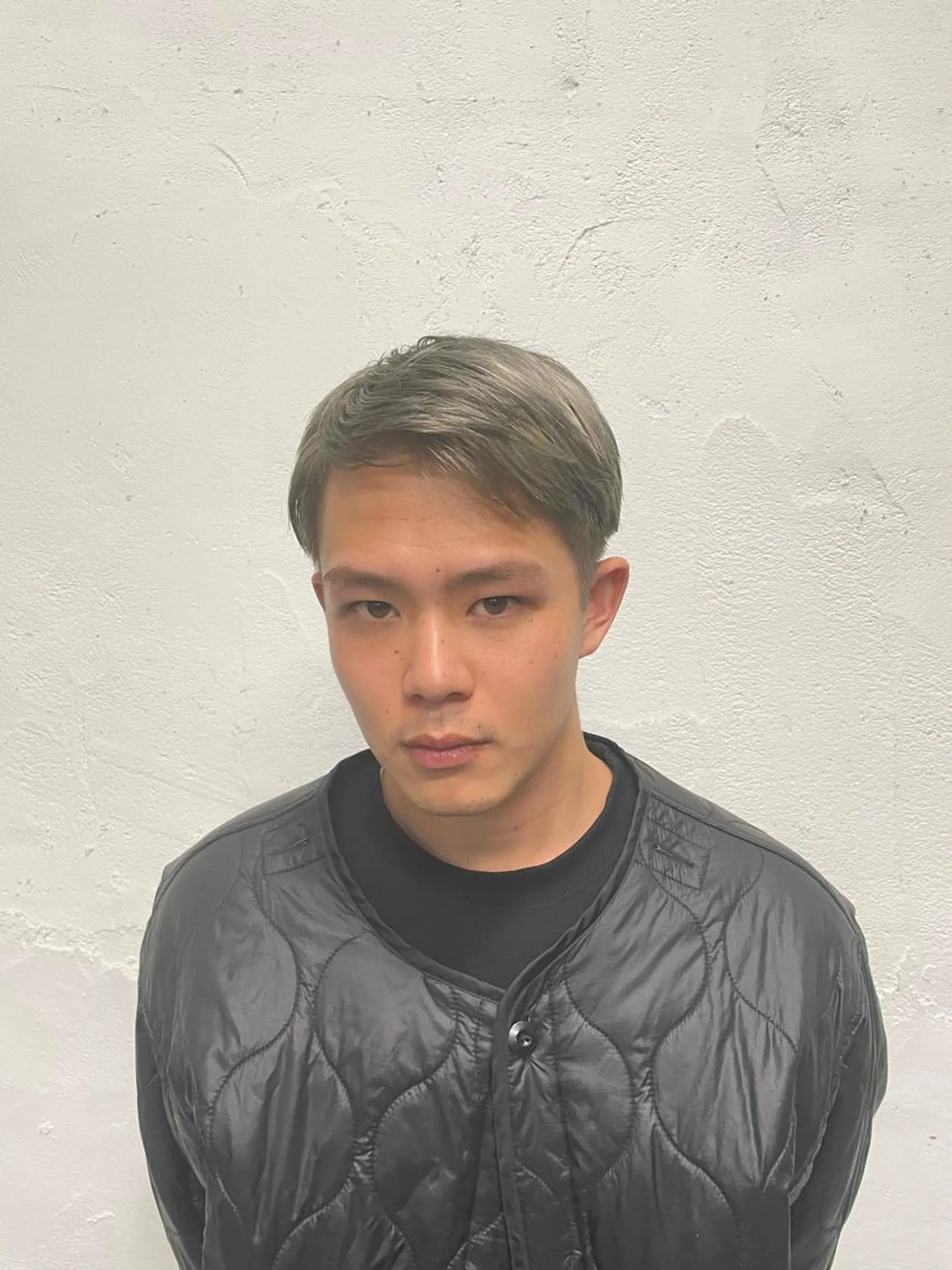 カラー Lolonois梅田 澤田　葵のヘアスタイル