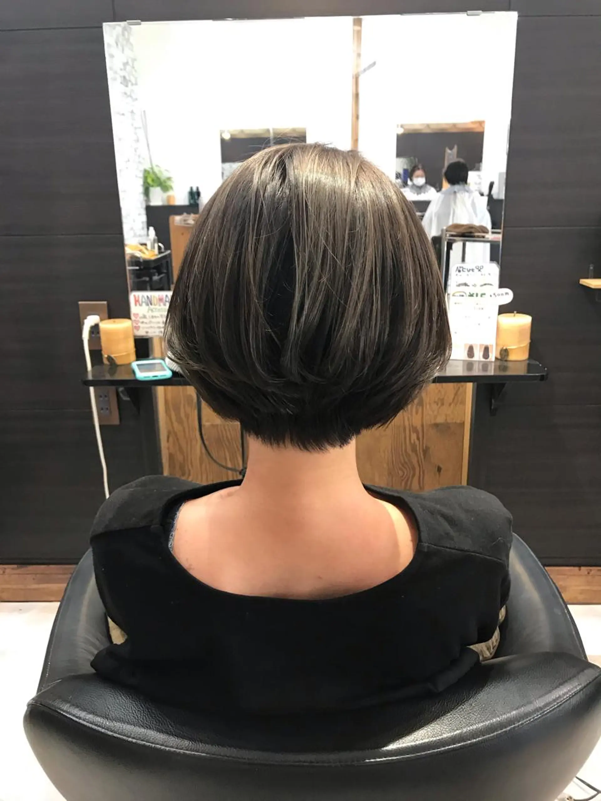 ショート ハイライト 正分 真美のヘアスタイル