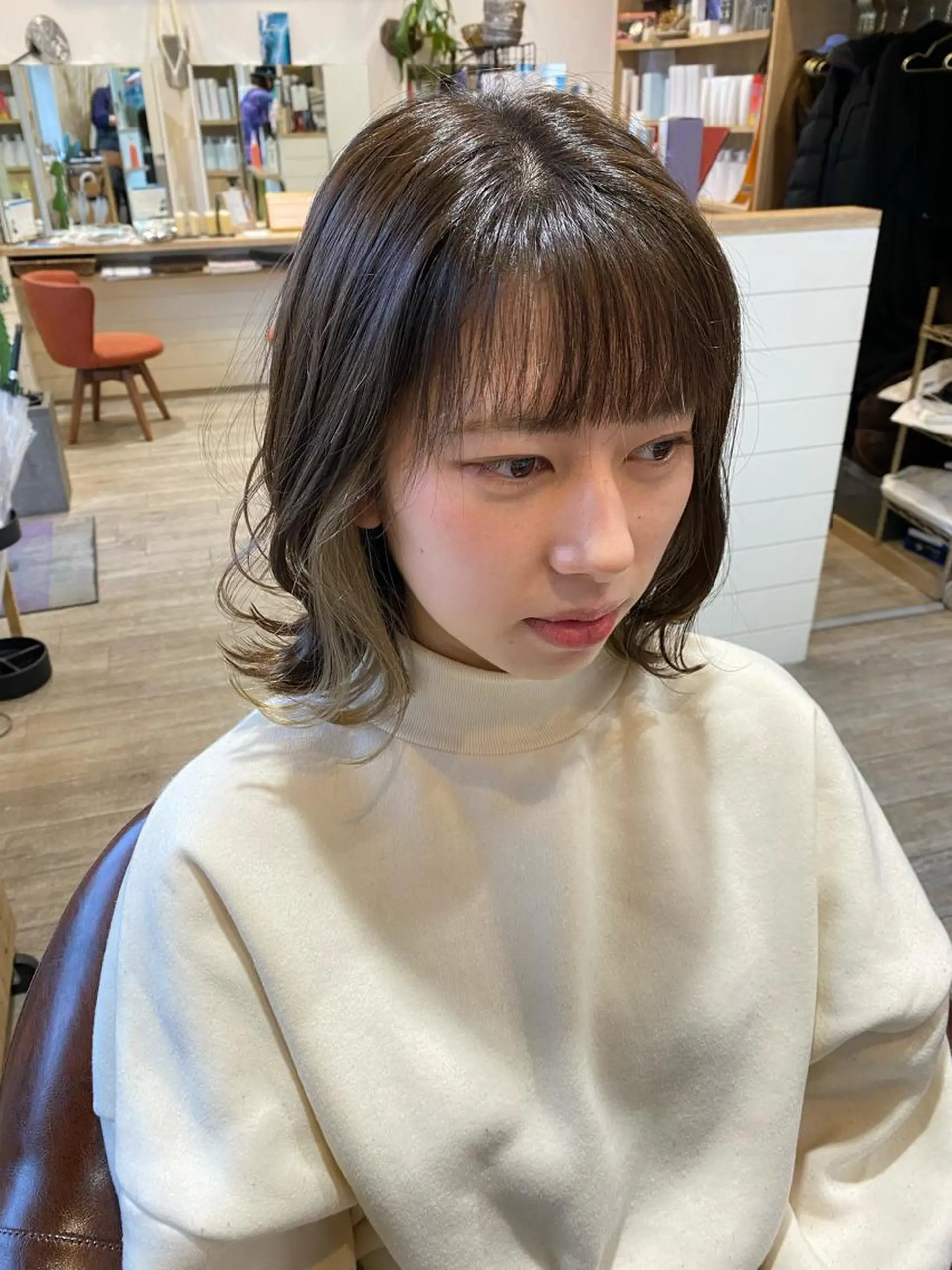 カラー 縮毛矯正 縮毛矯正 レイヤーカット ハイトーンウエダのヘアスタイル