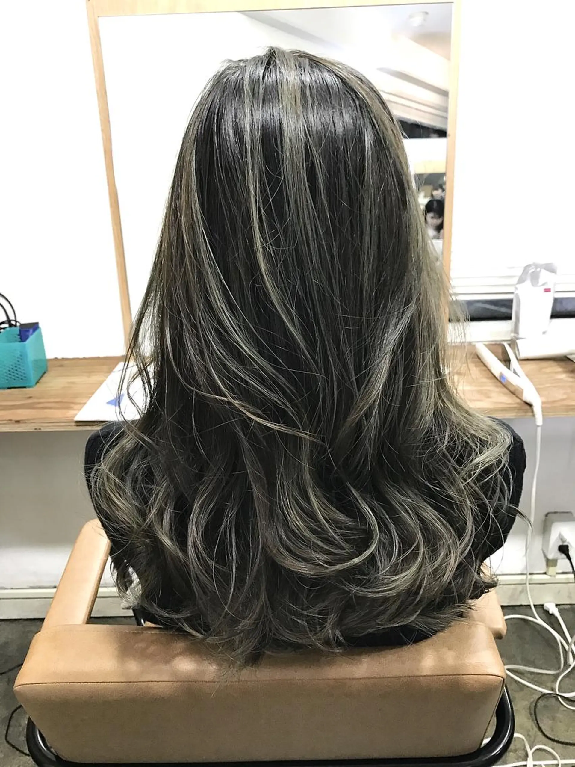 ミディアム カラー ヘアカラー トリートメント 💎髪質改善💎 デザイナーshinのヘアスタイル