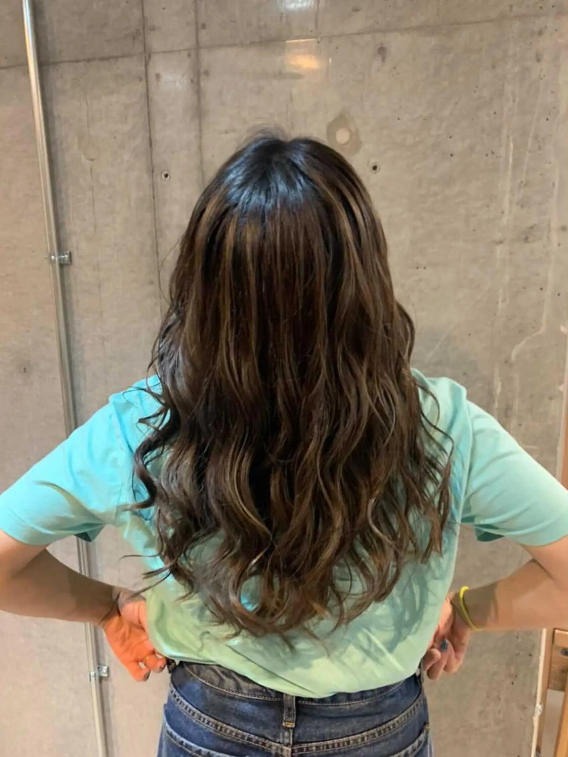 カラー ハイライトカラー ヘアカラー トリートメント レイヤーカット ハイトーンウエダのヘアスタイル