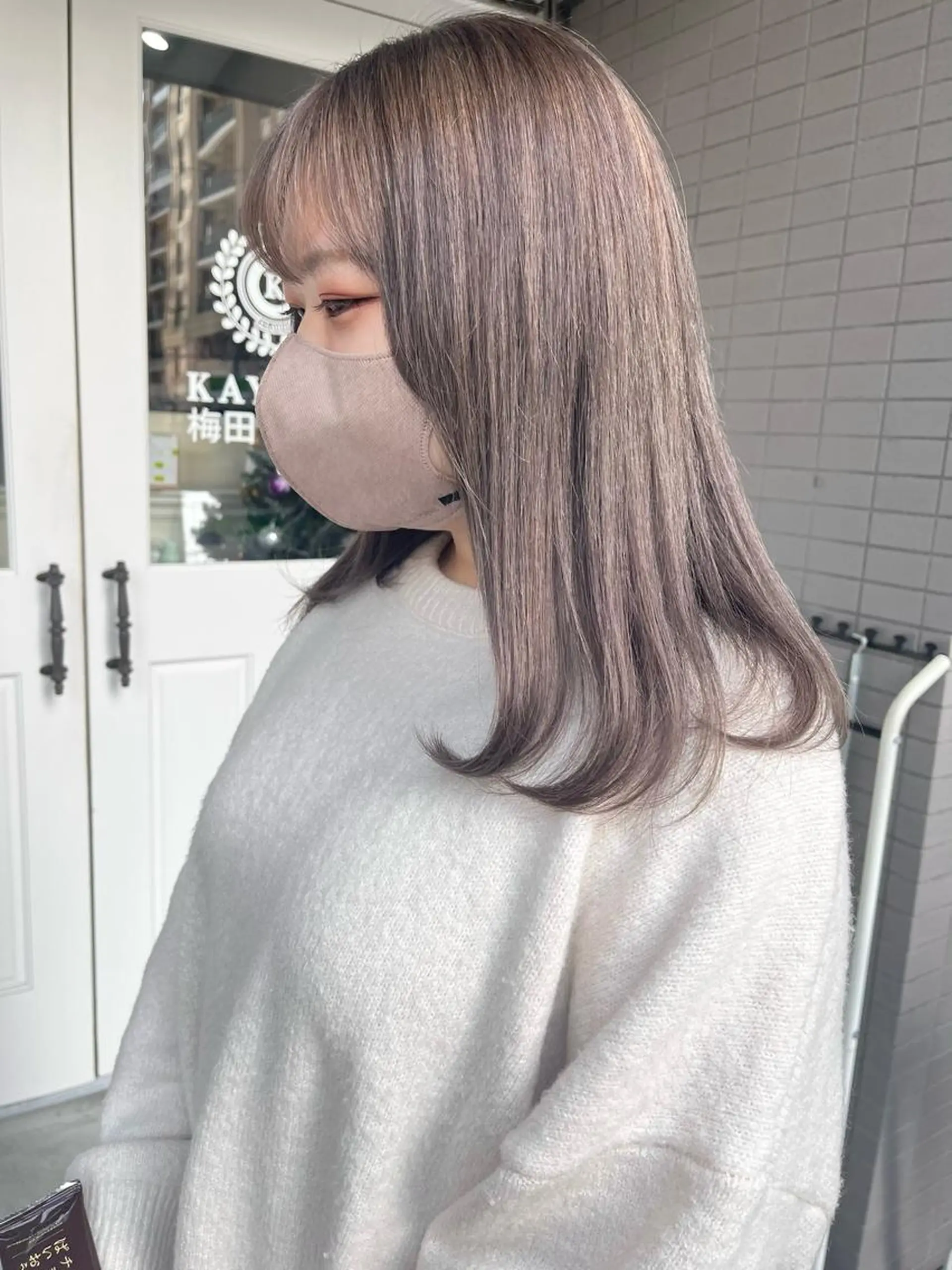 カラー KAYLEE ayanoのヘアスタイル