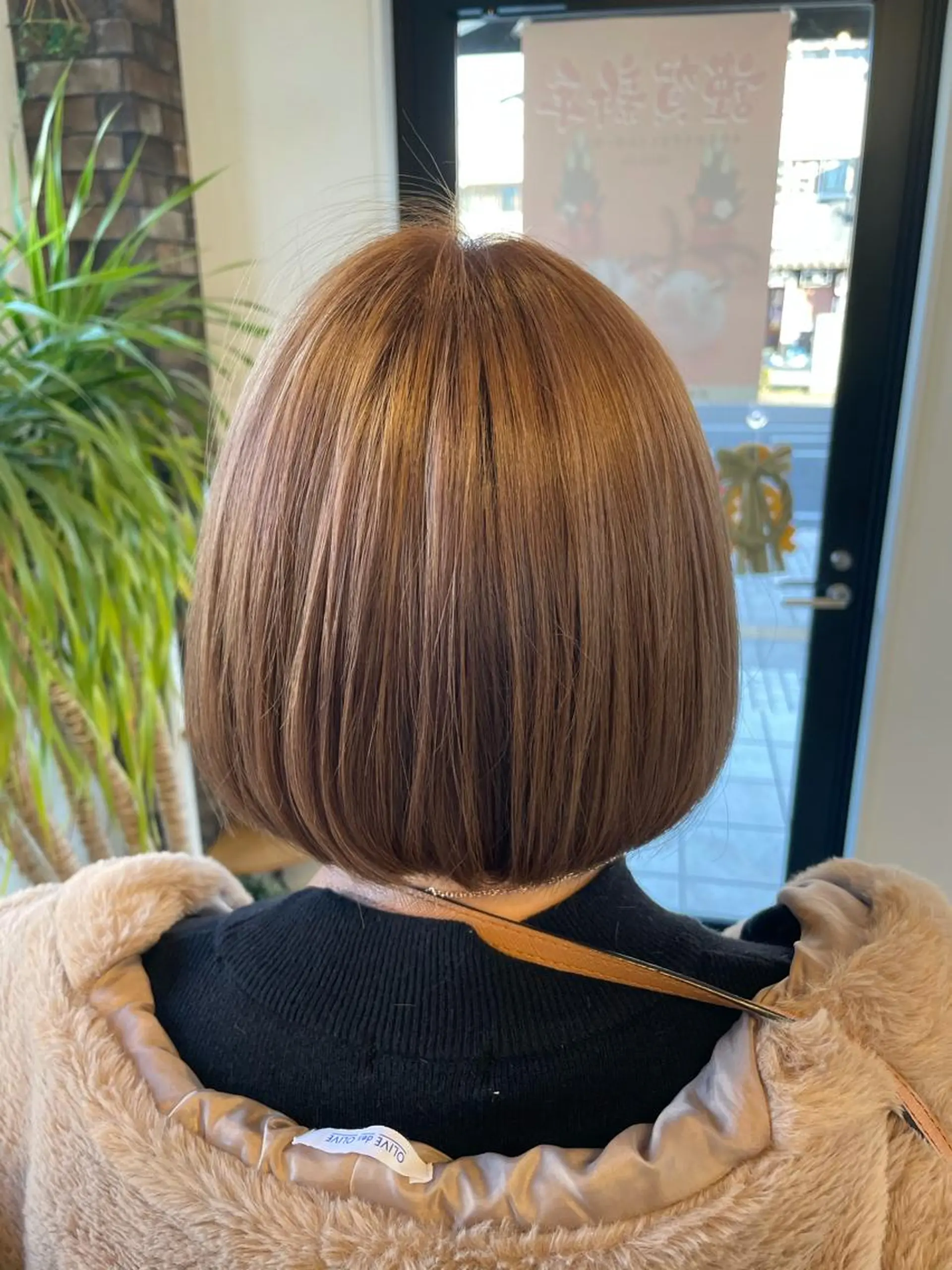 ショート カット ヘアカラー トリートメント 國井 瑞貴のヘアスタイル