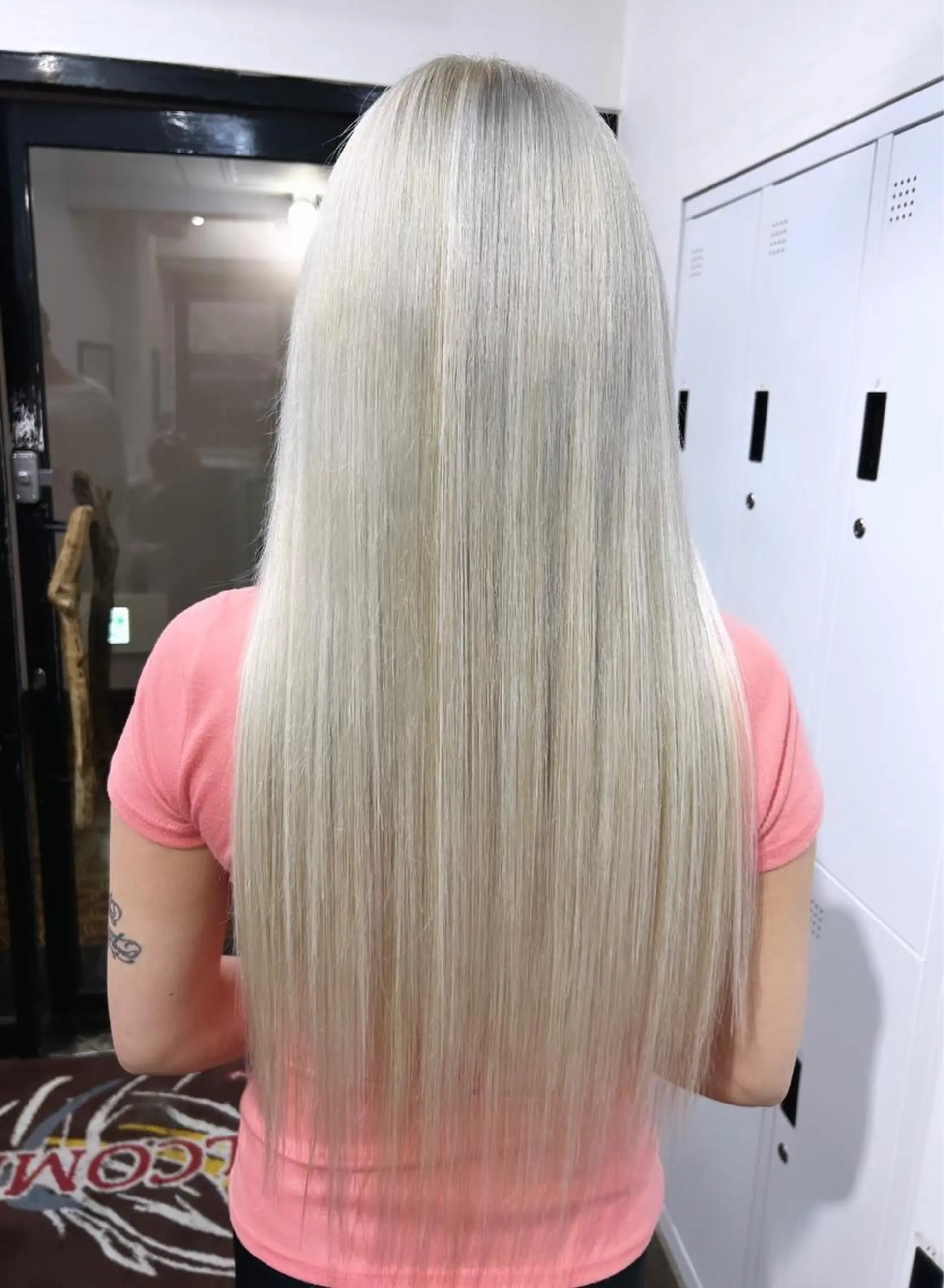 ロング カラー ブリーチ ケアブリーチ ヘアカラー エクステ 🧠U-topia 西村彩🧠のヘアスタイル