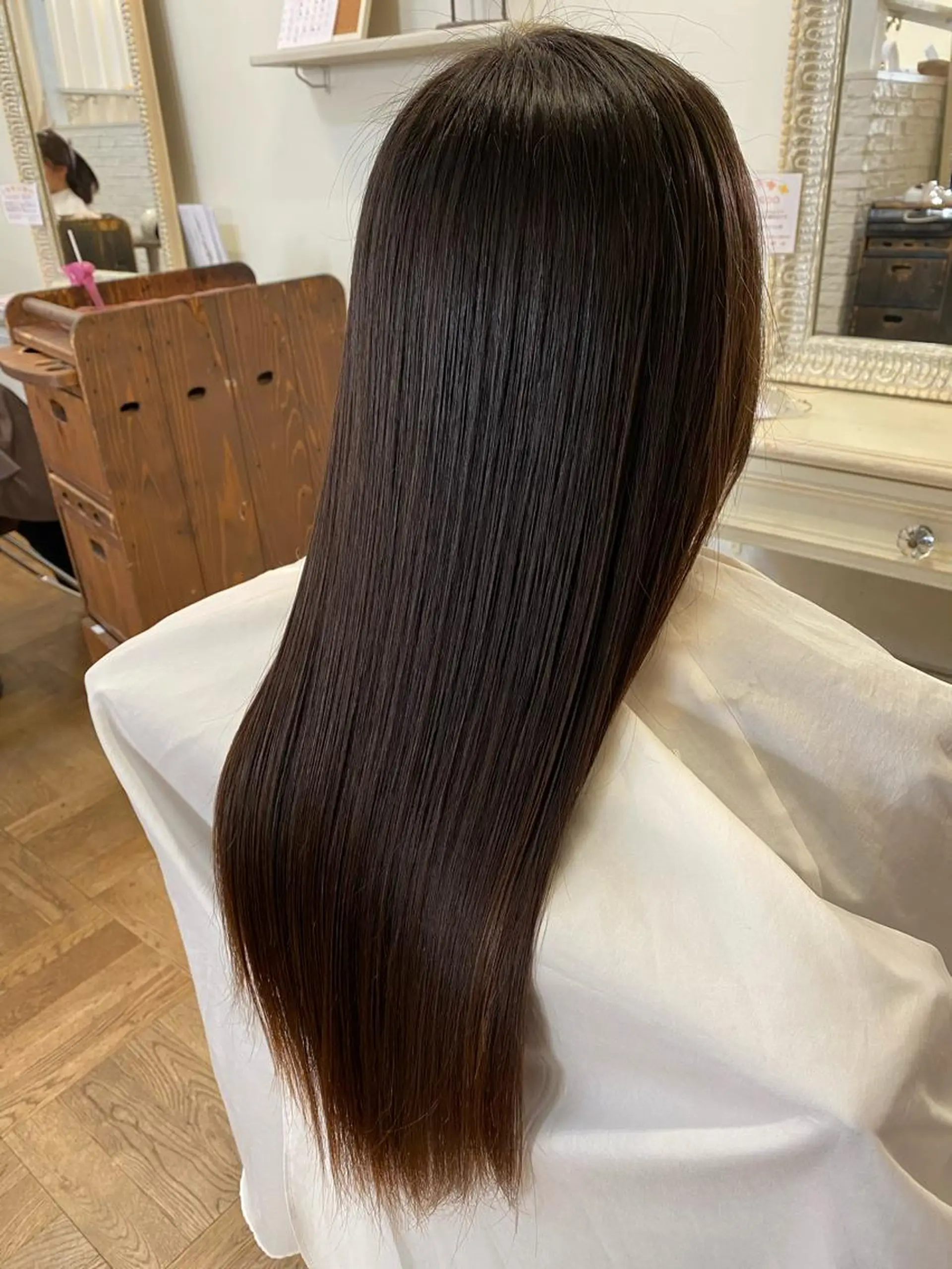 ロング カラー トリートメント Gemini MISAKIのヘアスタイル
