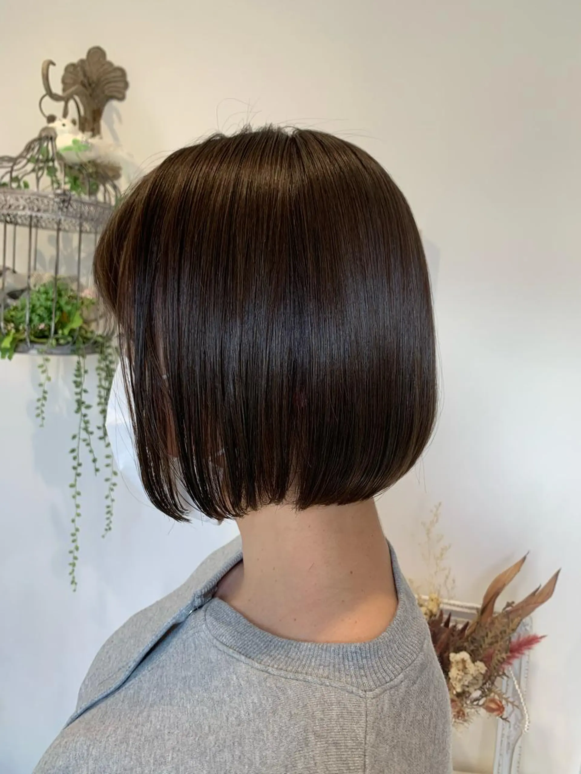ショート カット ヘアカラー 大友 麻衣のヘアスタイル