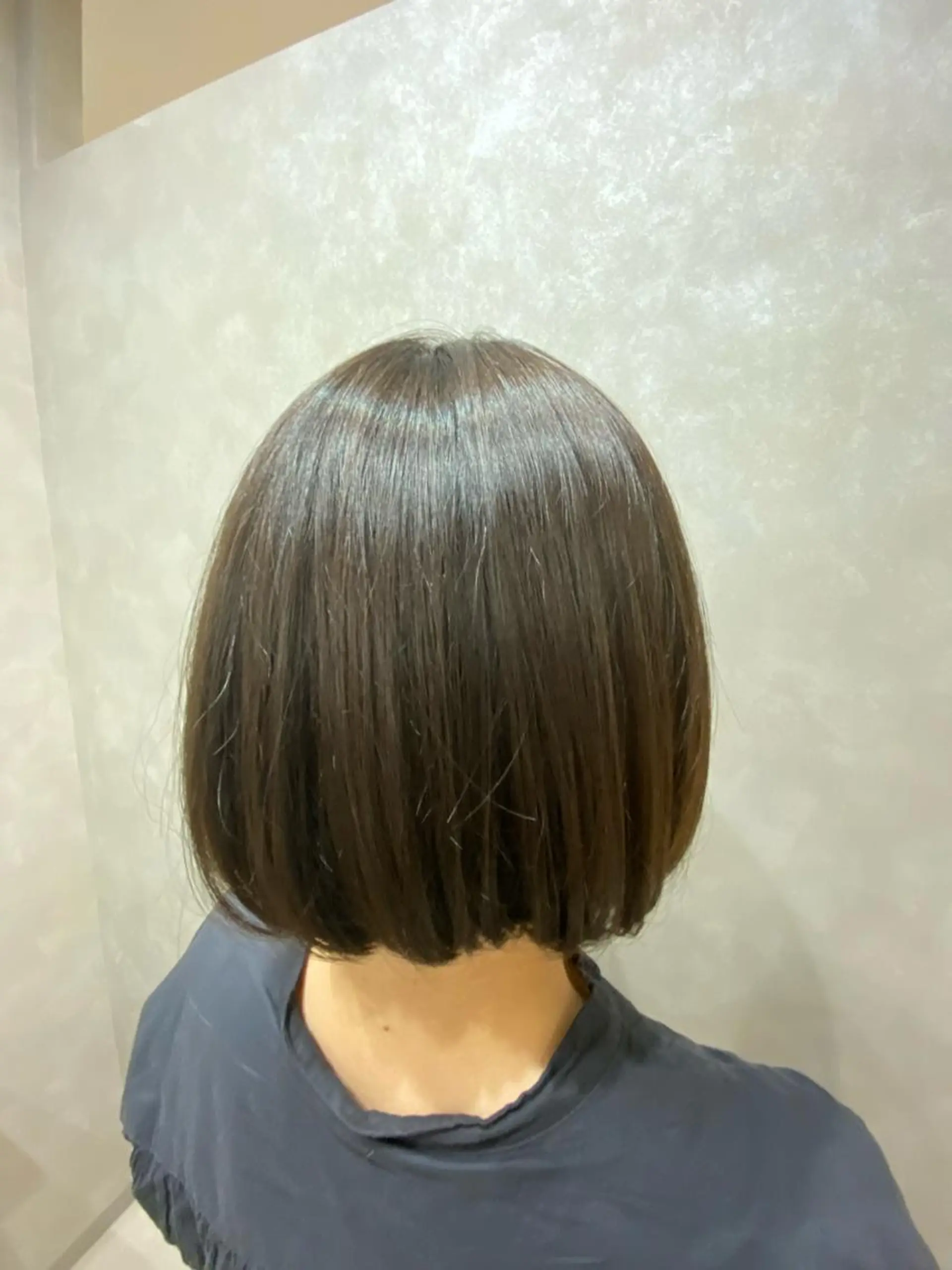 ショート ボブ カット ヘアカラー トリートメント 大人かわいい×艶髪 🤍塩川のヘアスタイル