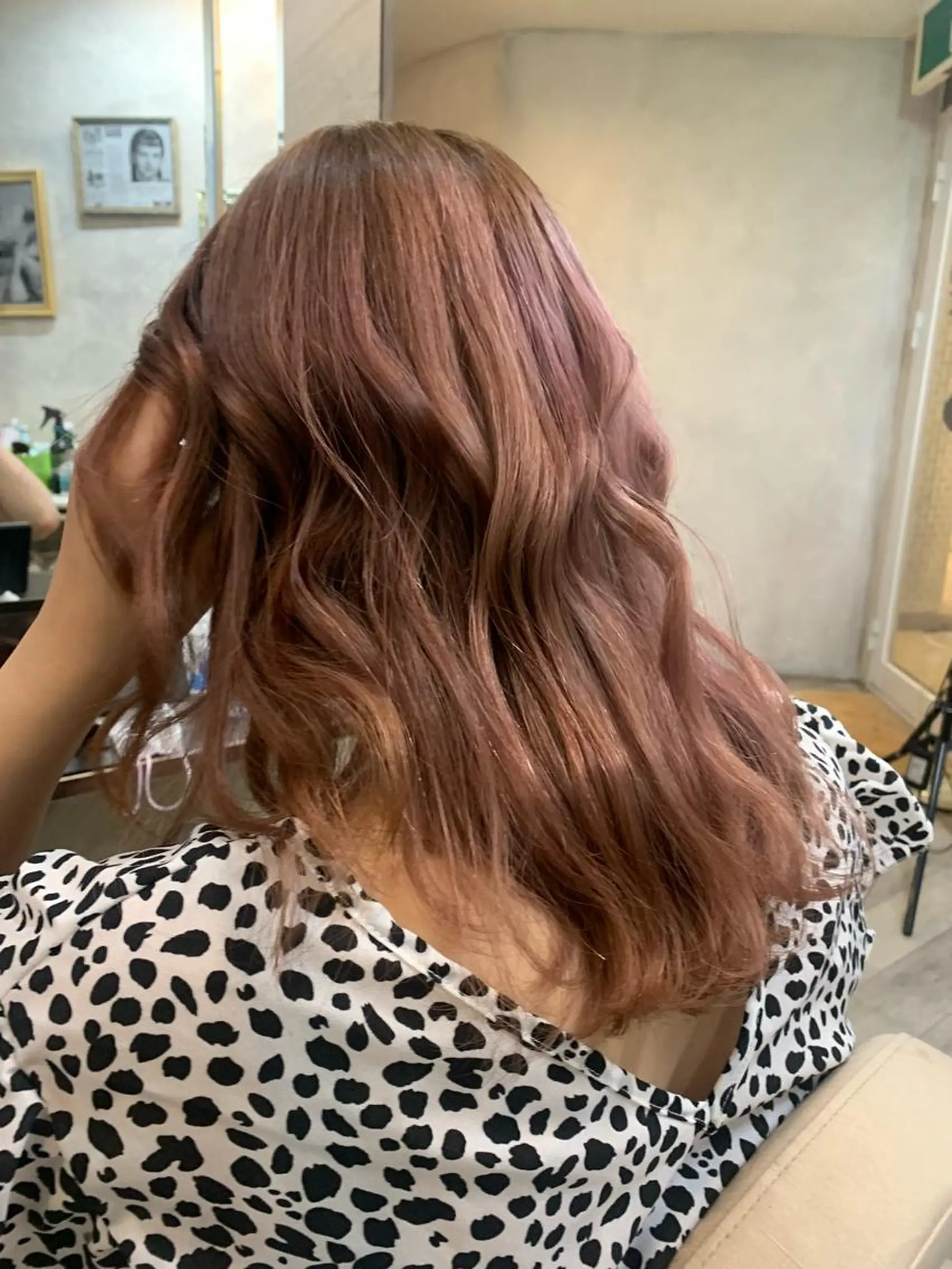 ミディアム number天王寺 スタイリストほたるのヘアスタイル