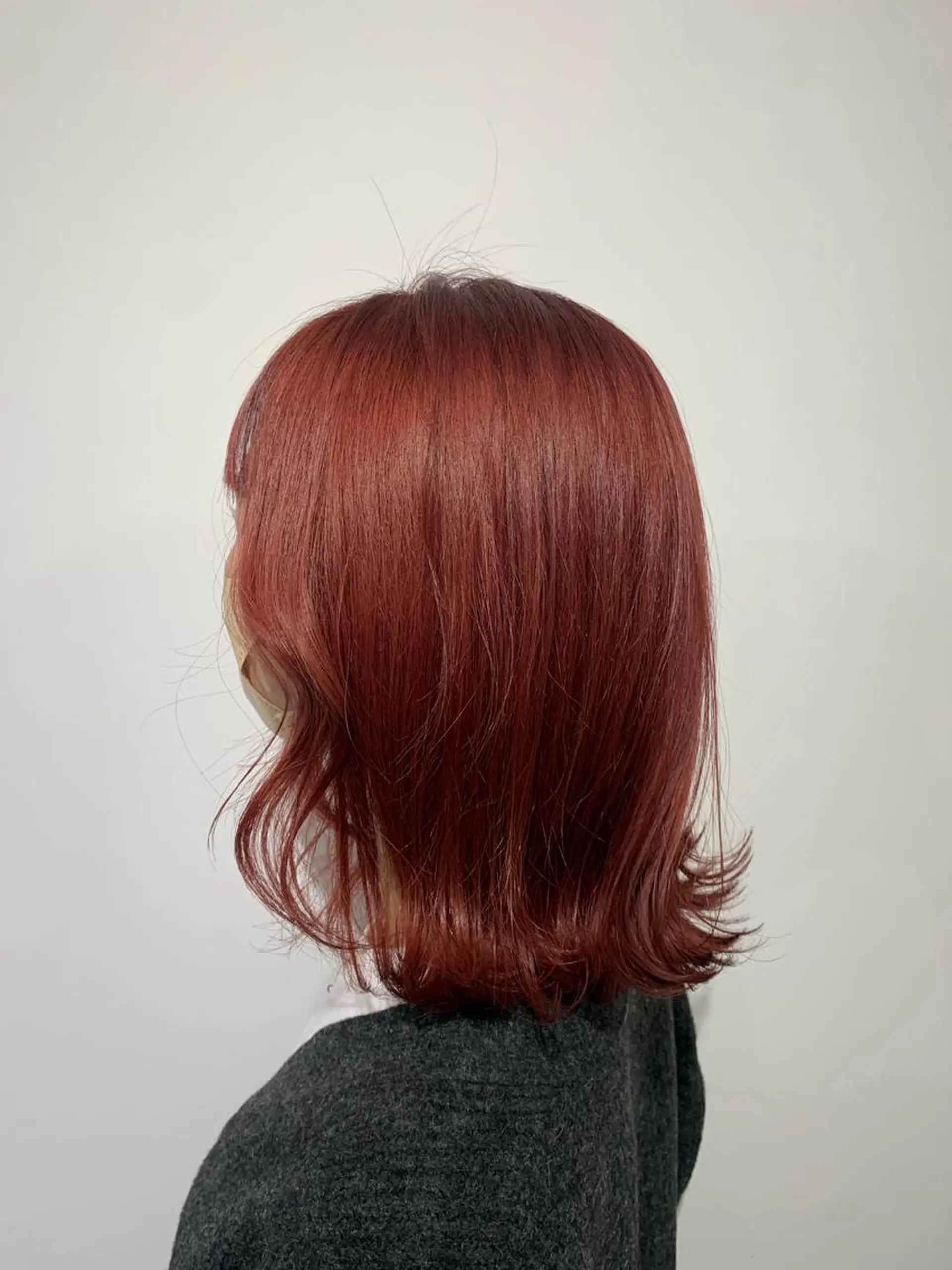 ミディアム カラー ヘアカラー トリートメント ツヤカラー🤍 ARISAのヘアスタイル