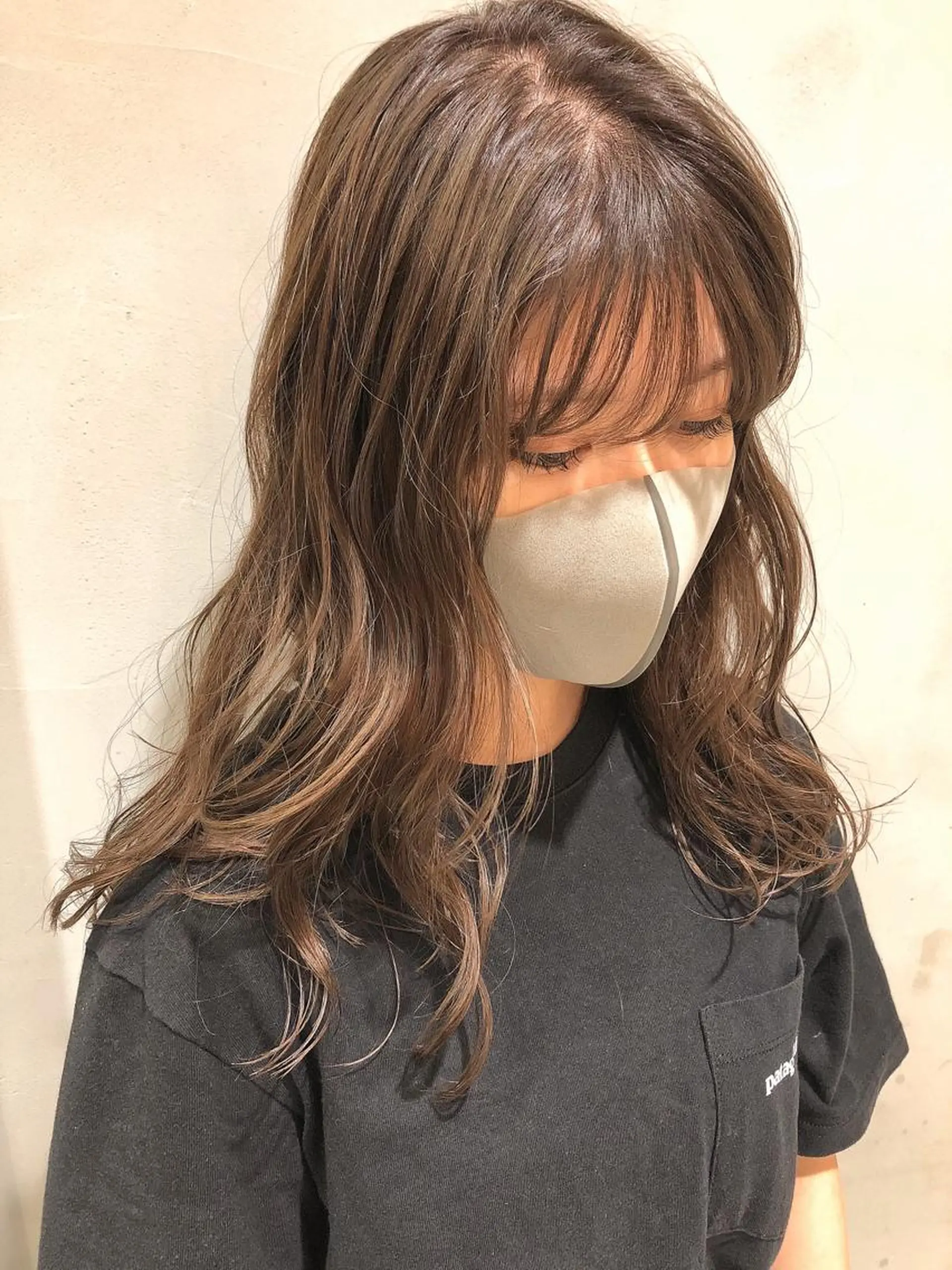 ミディアム カラー 圧倒的透明感カラー nana🦕のヘアスタイル