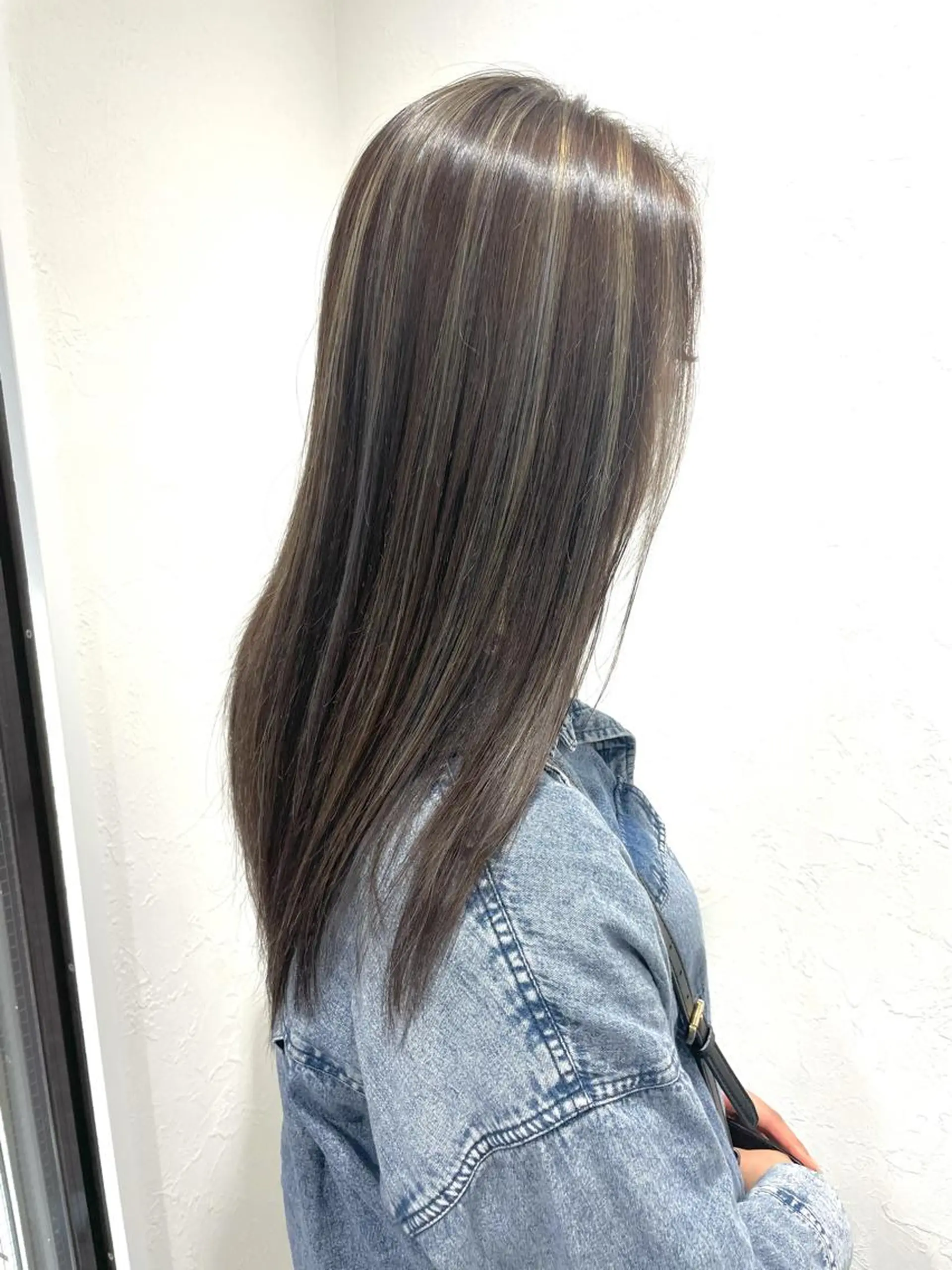 ロング カラー ハイライトカラー ハイライト ヘアカラー 2nd所属・🤍2nd🤍田所 美希のヘアスタイル