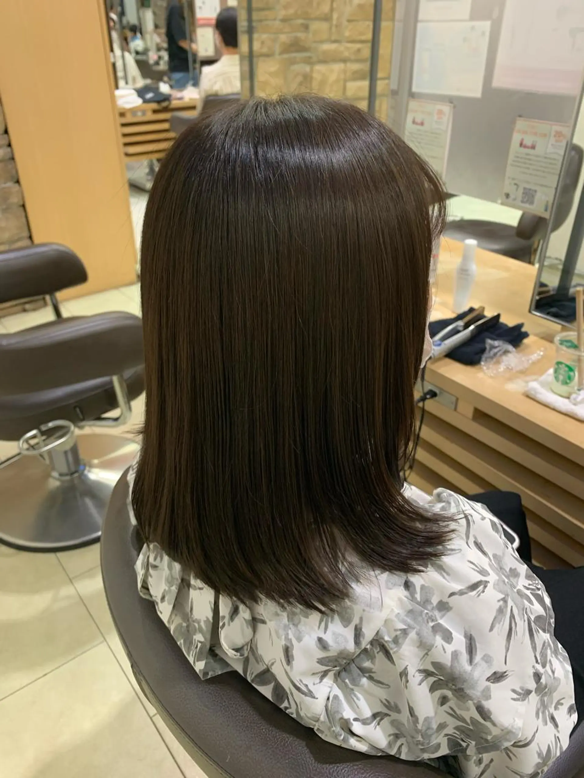 ミディアム 髪質改善 トリートメント 似合わせレイヤーカ ット　ʚɞ riiのヘアスタイル
