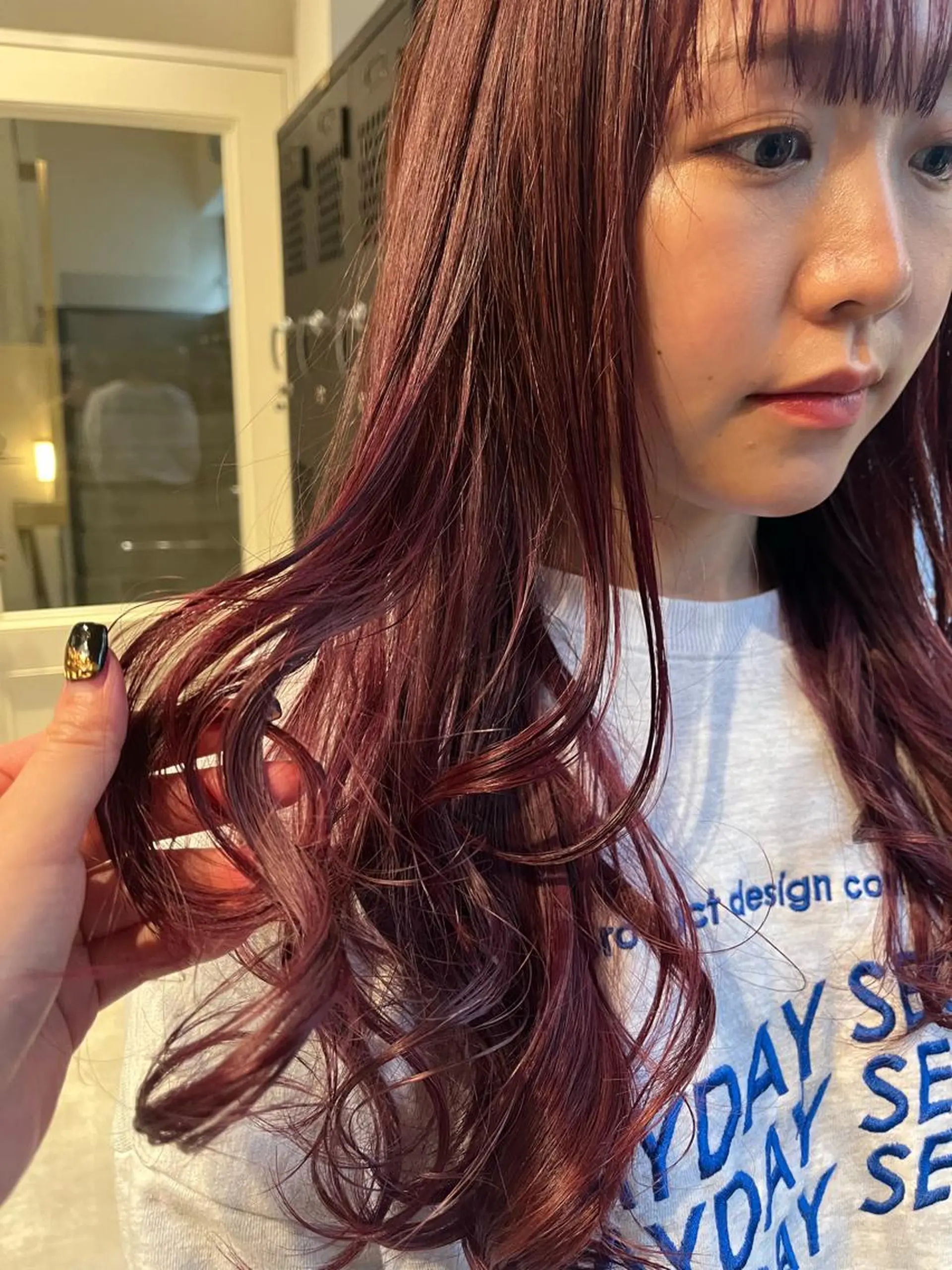 ロング ヘアカラー SIKI yuuna モテ韓国ヘア☁️のヘアスタイル