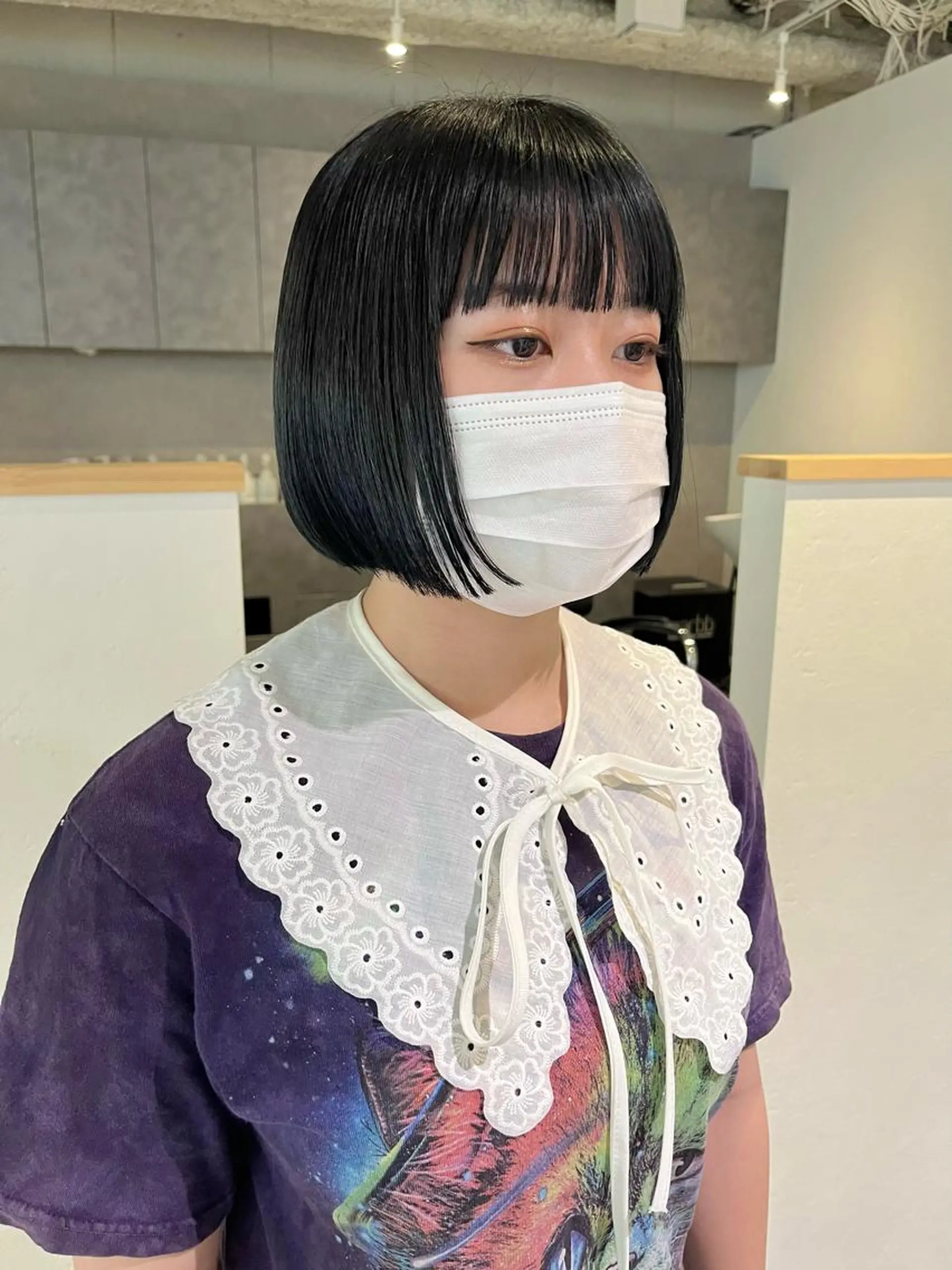 ショート ボブ 顔まわりレイヤー レイヤーカット ウルフカット ウルフボブ 桃果 momokaのヘアスタイル