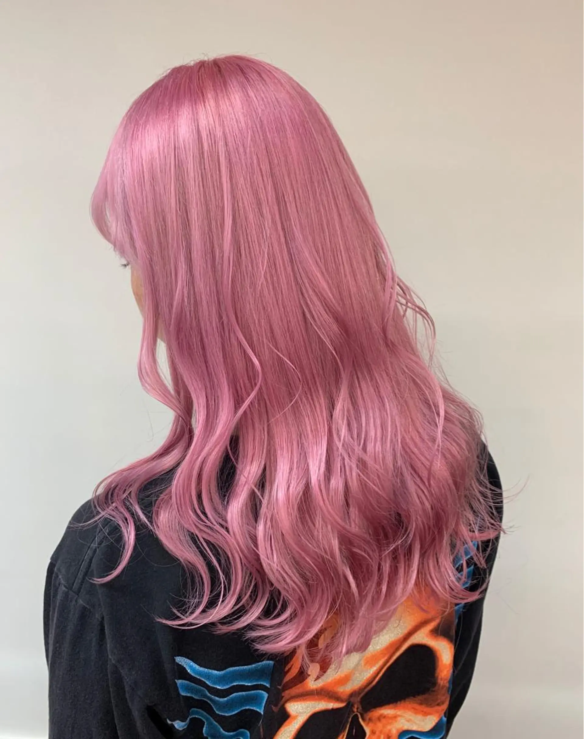 セミロング ヘアカラー 山嵜 かなのヘアスタイル