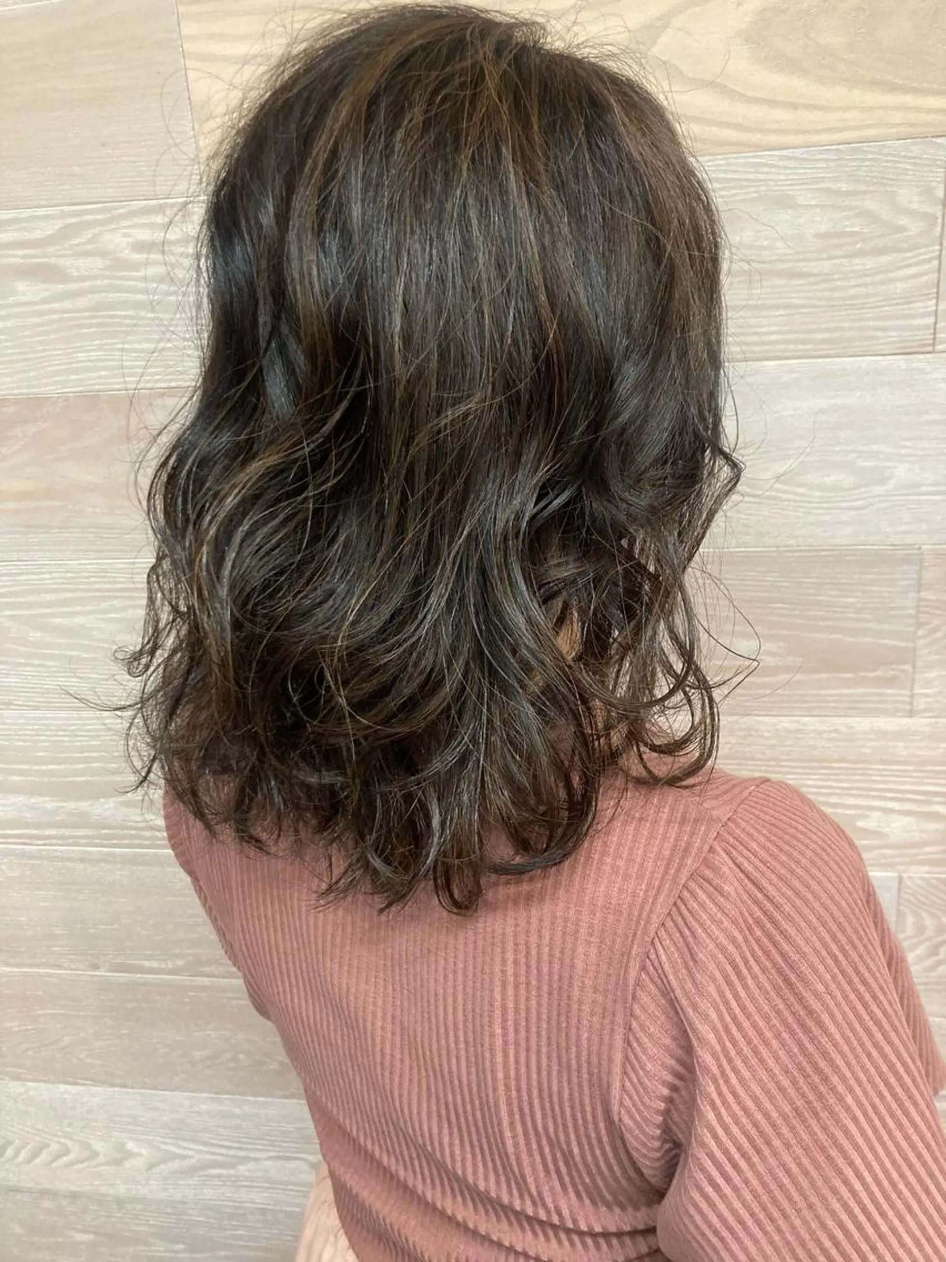 ロング ロングレイヤー レイヤーカット ロング 透明感カラー☆ 中村隆寛のヘアスタイル