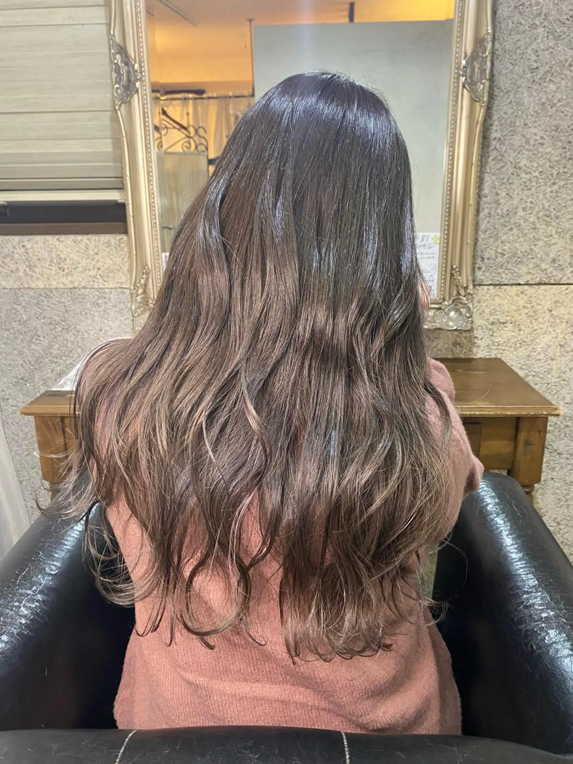 ロング カラー ヘアアレンジ ブリーチ Femme woman所属・Femme ♡AIRIのヘアスタイル