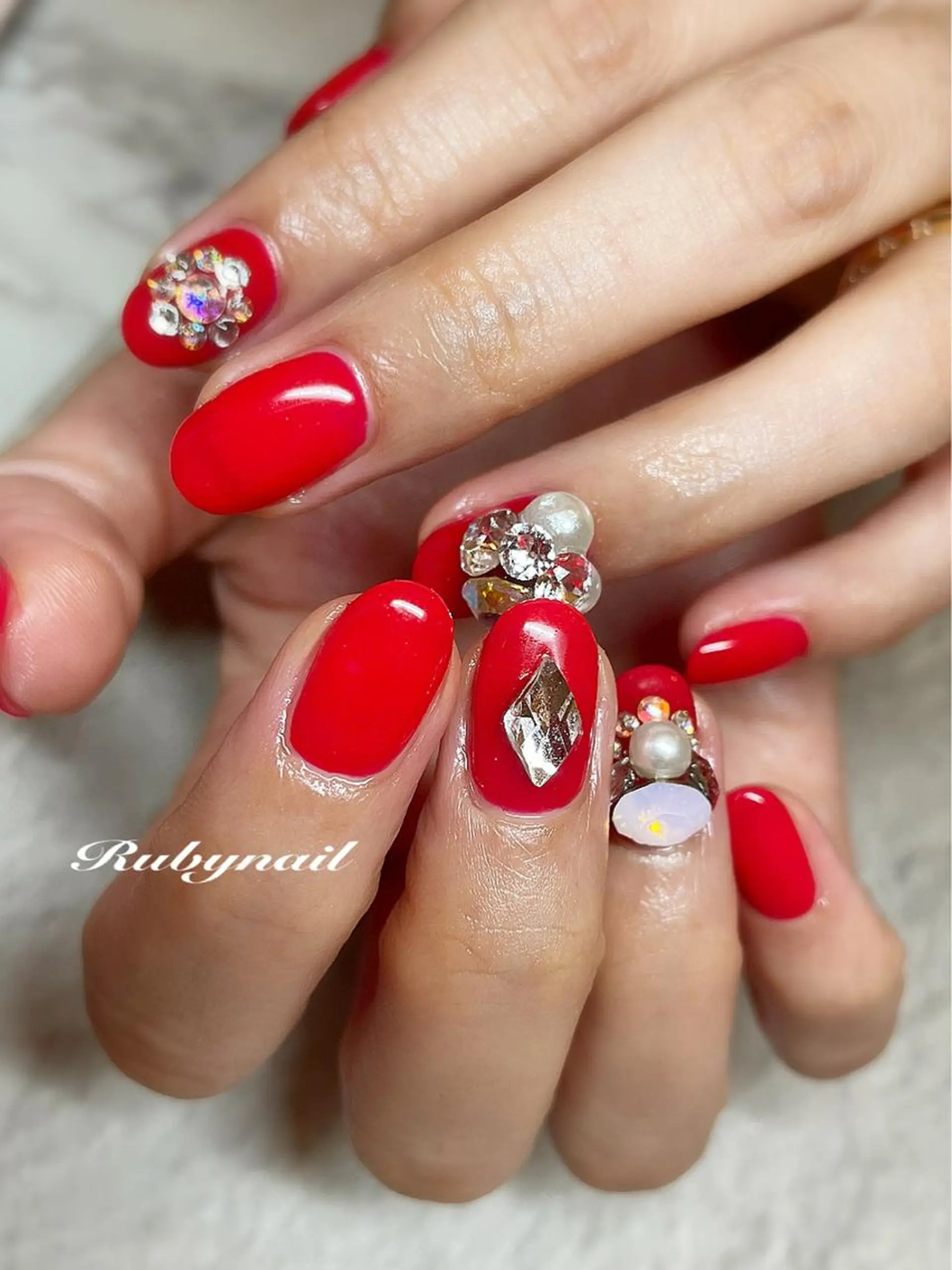 ネイル 赤色 Rubynail所属・プライベートサロン Rubynailのネイルデザイン