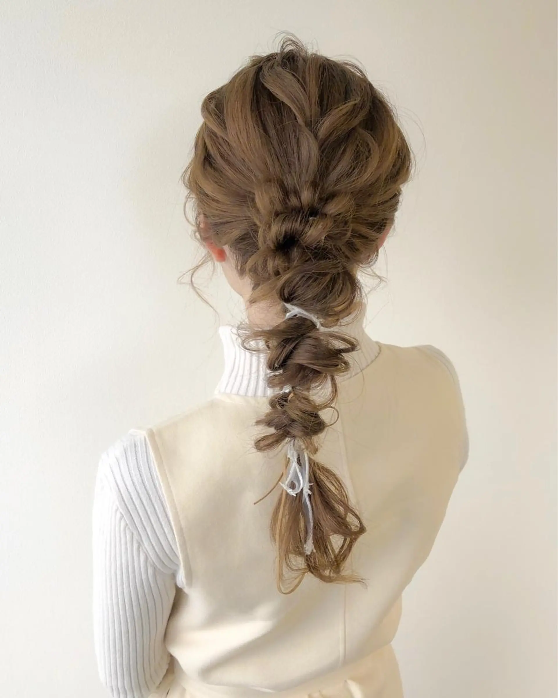 ロング カラー ヘアアレンジ ベージュカラー autre所属・大久保 ひでなりのヘアスタイル