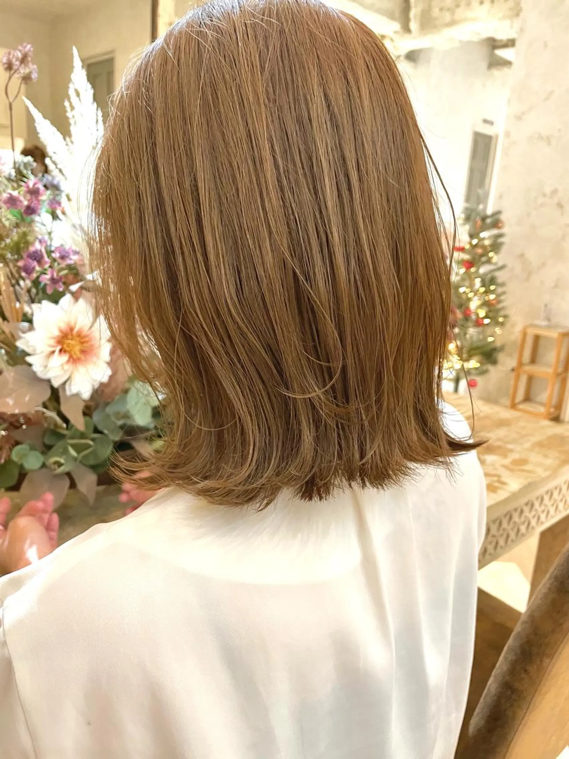 ミディアム カット ヘアカラー トリートメント 小顔カット/レイヤー /ボブ/浅野恵大のヘアスタイル